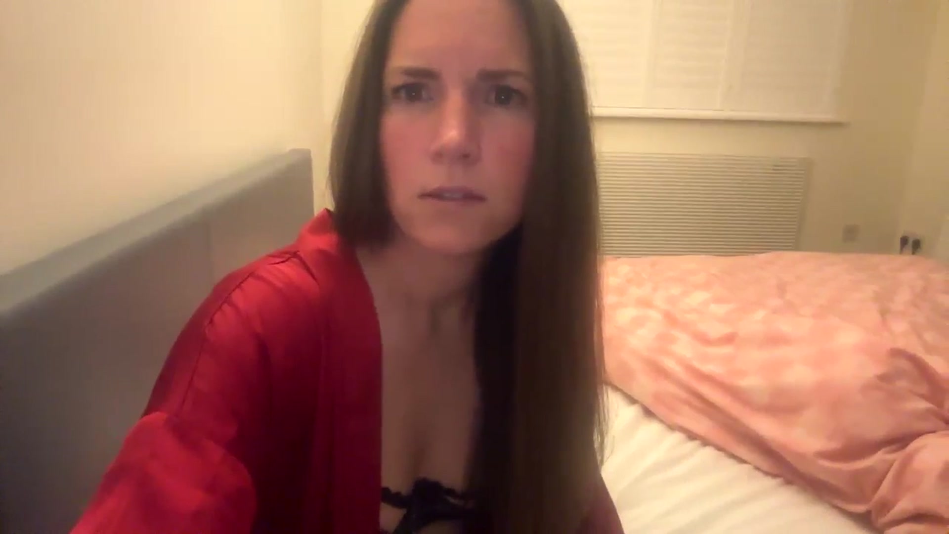 Gallery image thumbnail from Hornyharriet1's myfreecams stream on, 05/18/2024, 20:32 image 13 of 20