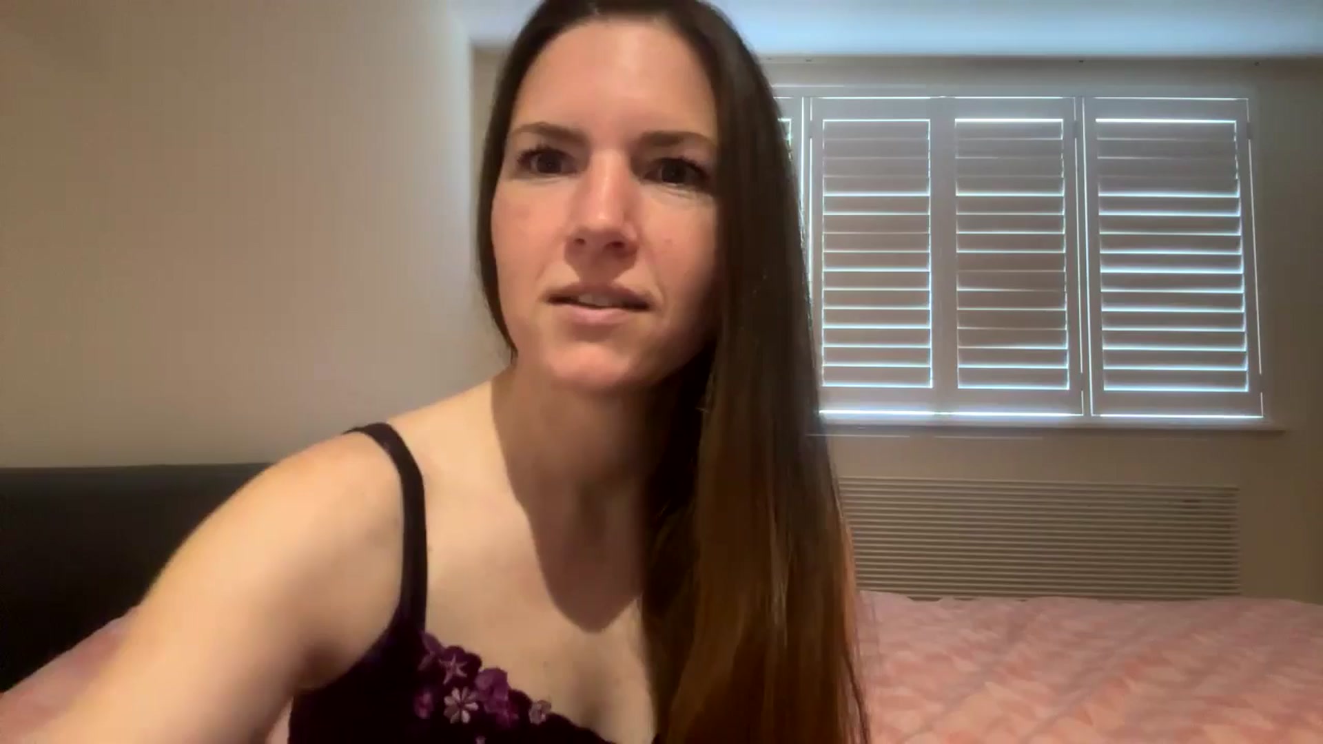 Gallery image thumbnail from Hornyharriet1's myfreecams stream on, 06/02/2024, 07:28 image 4 of 20