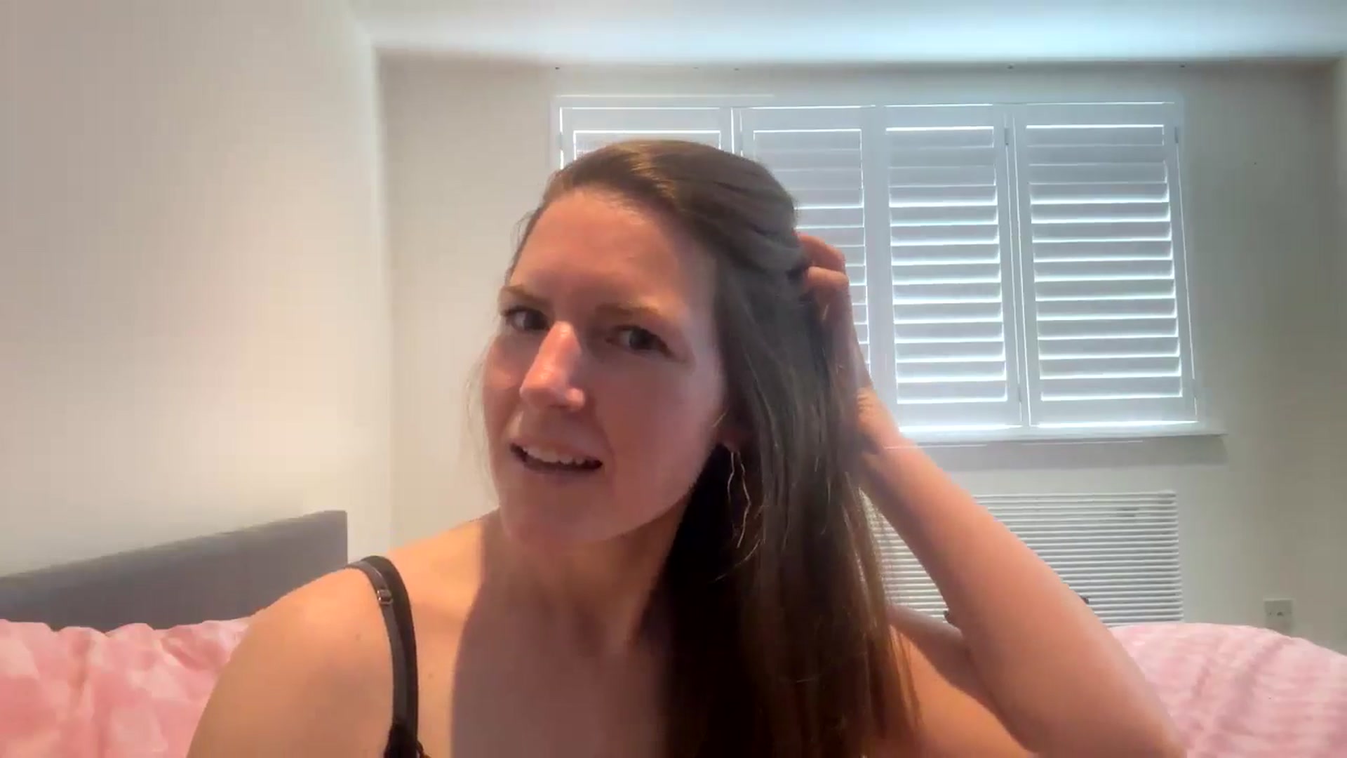 Gallery image thumbnail from Hornyharriet1's myfreecams stream on, 06/02/2024, 14:28 image 15 of 20
