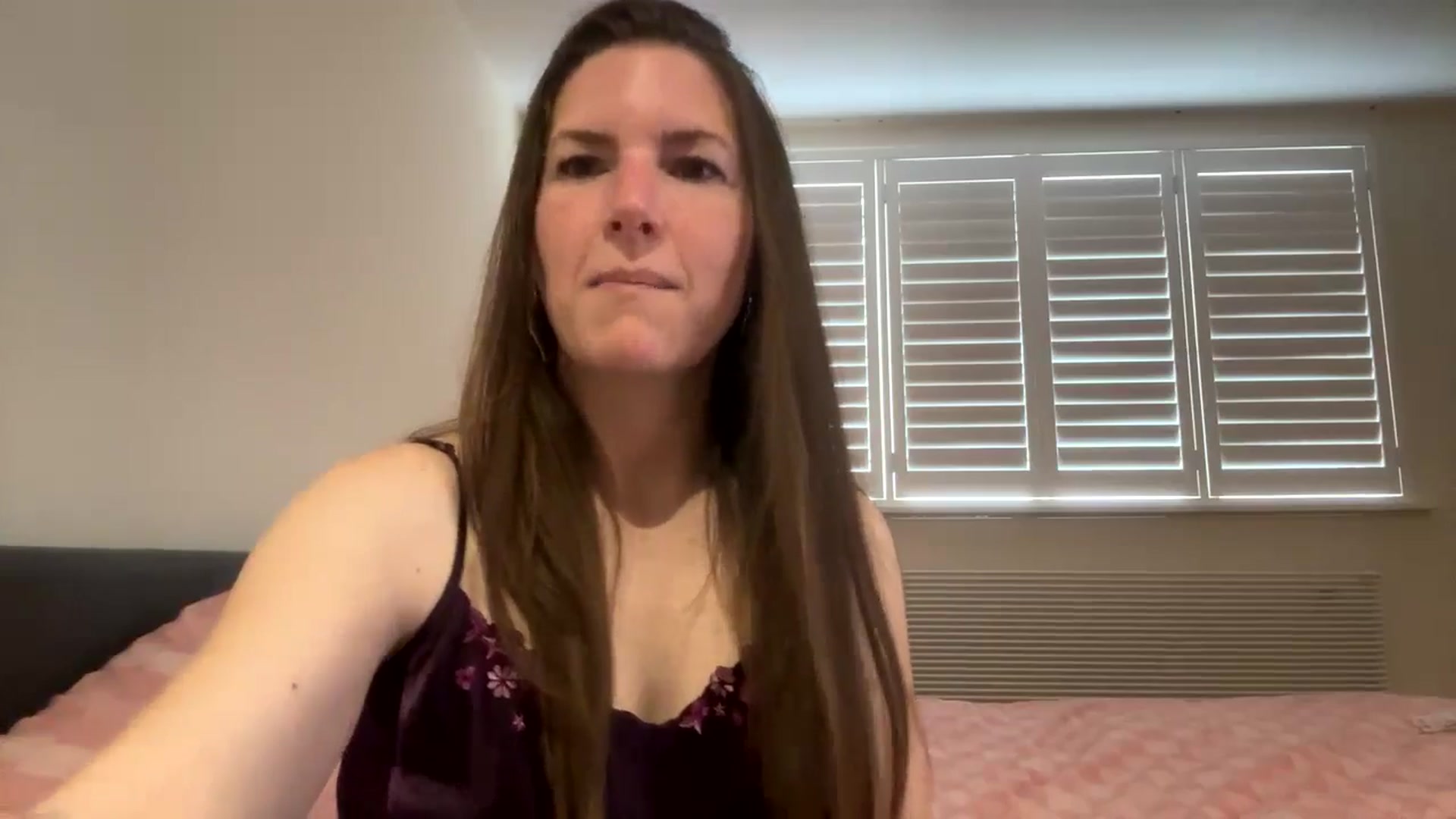 Gallery image thumbnail from Hornyharriet1's myfreecams stream on, 06/03/2024, 07:19 image 15 of 20