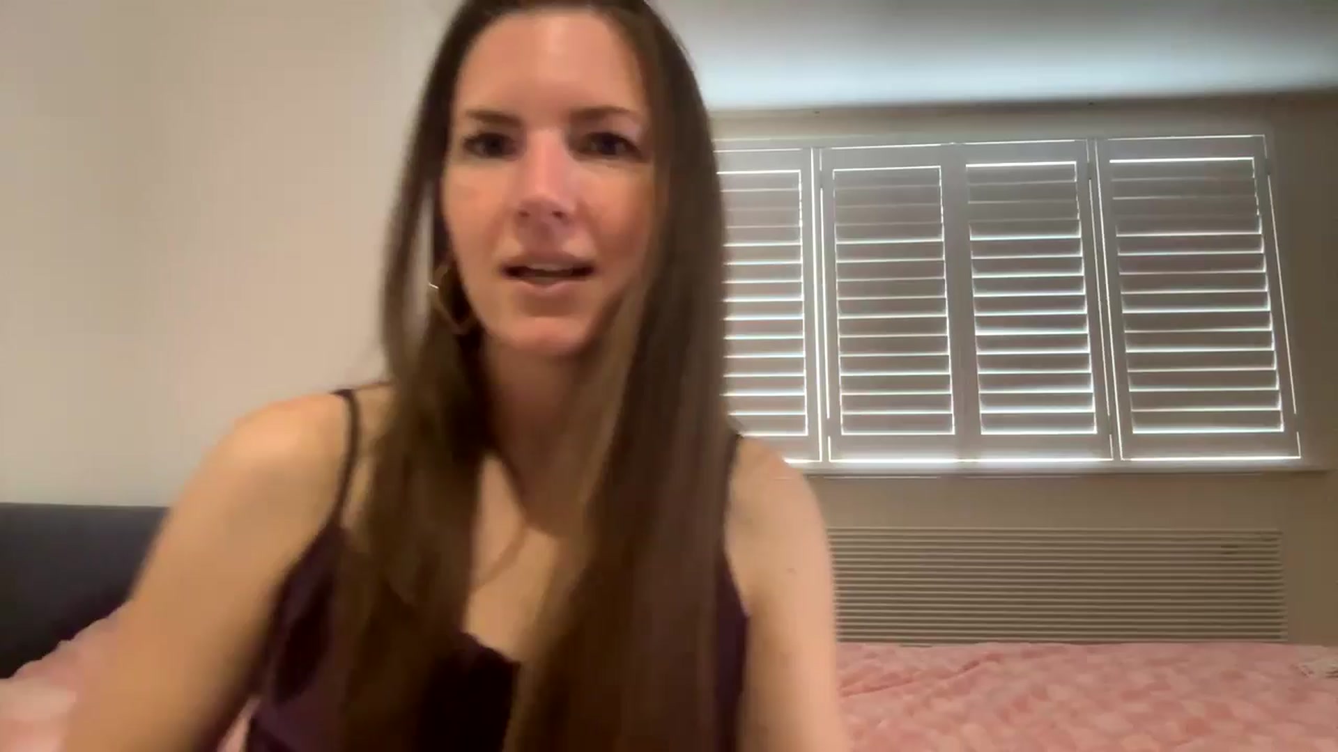 Gallery image thumbnail from Hornyharriet1's myfreecams stream on, 06/03/2024, 07:19 image 20 of 20