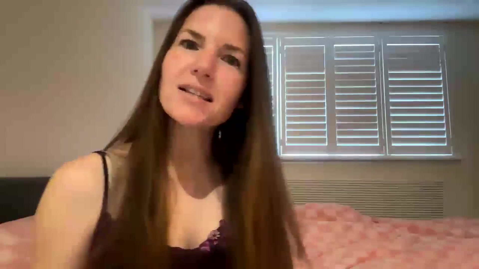 Gallery image thumbnail from Hornyharriet1's myfreecams stream on, 06/07/2024, 06:44 image 4 of 20