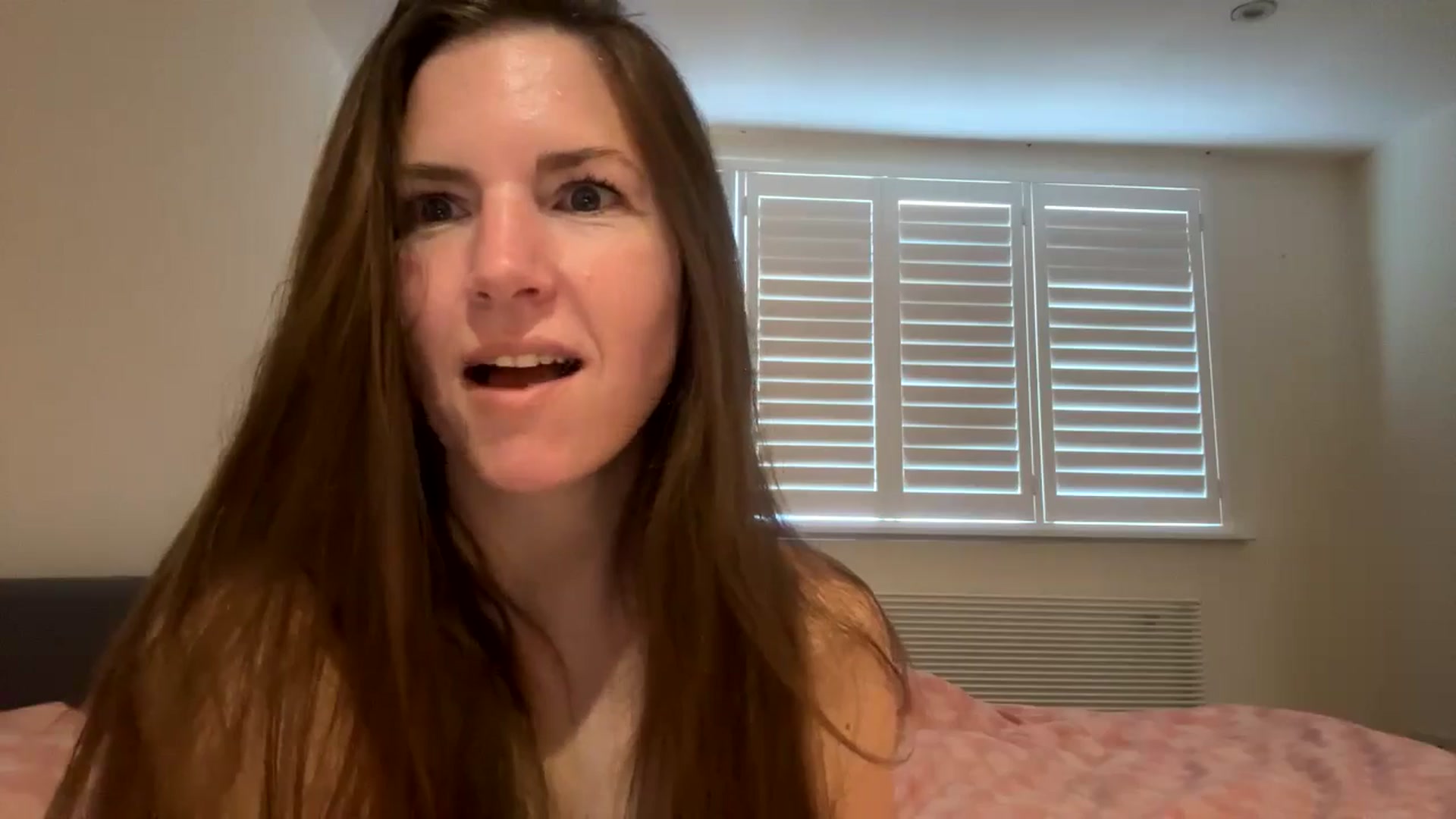 Gallery image thumbnail from Hornyharriet1's myfreecams stream on, 06/07/2024, 06:44 image 16 of 20