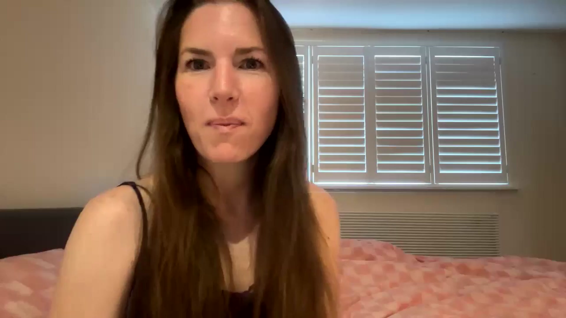 Gallery image thumbnail from Hornyharriet1's myfreecams stream on, 06/07/2024, 06:44 image 2 of 20
