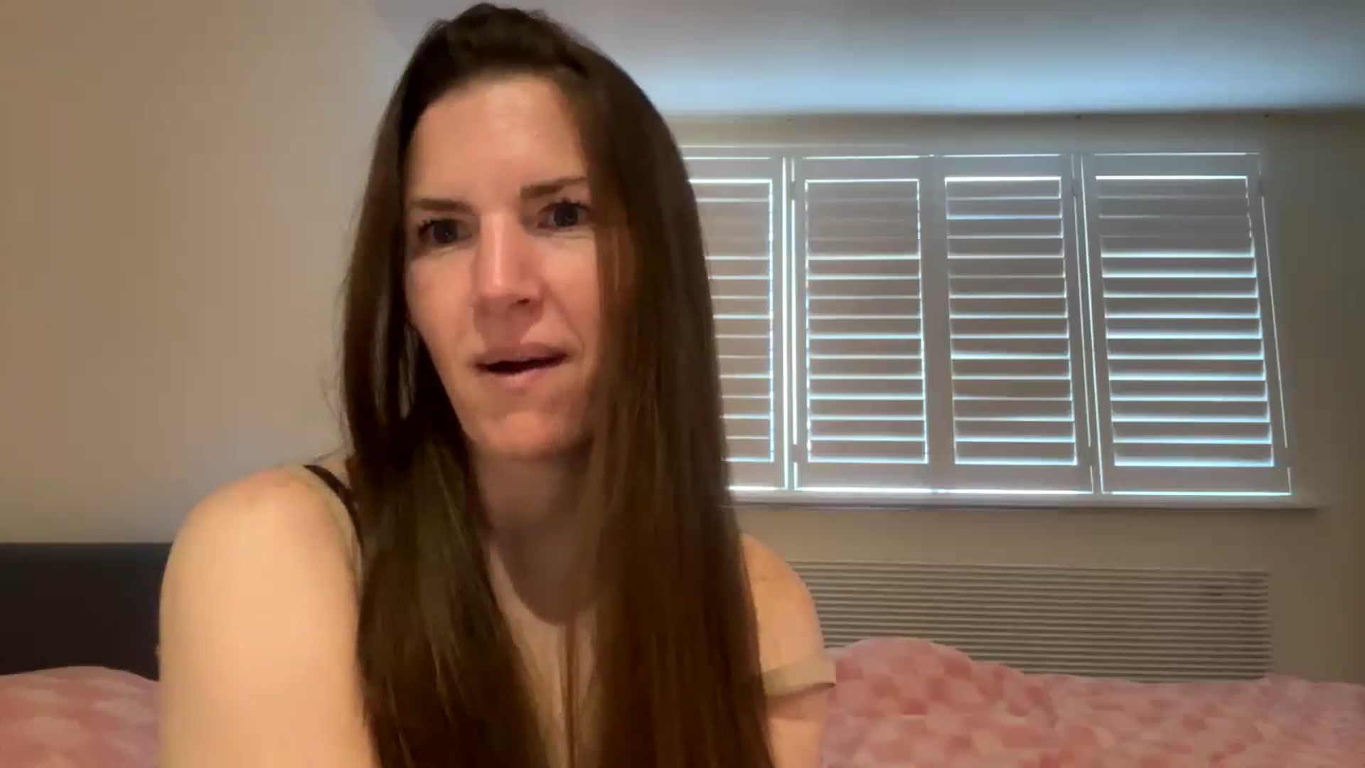 Gallery image thumbnail from Hornyharriet1's myfreecams stream on, 06/07/2024, 07:02 image 20 of 20
