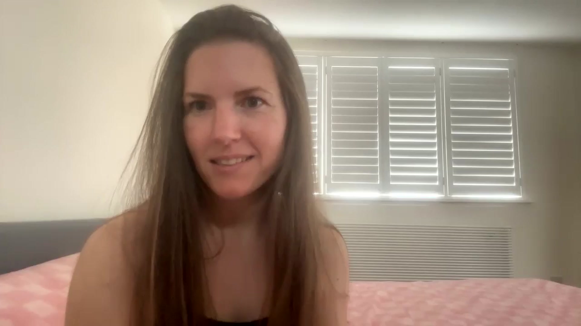 Gallery image thumbnail from Hornyharriet1's myfreecams stream on, 06/07/2024, 12:39 image 9 of 20
