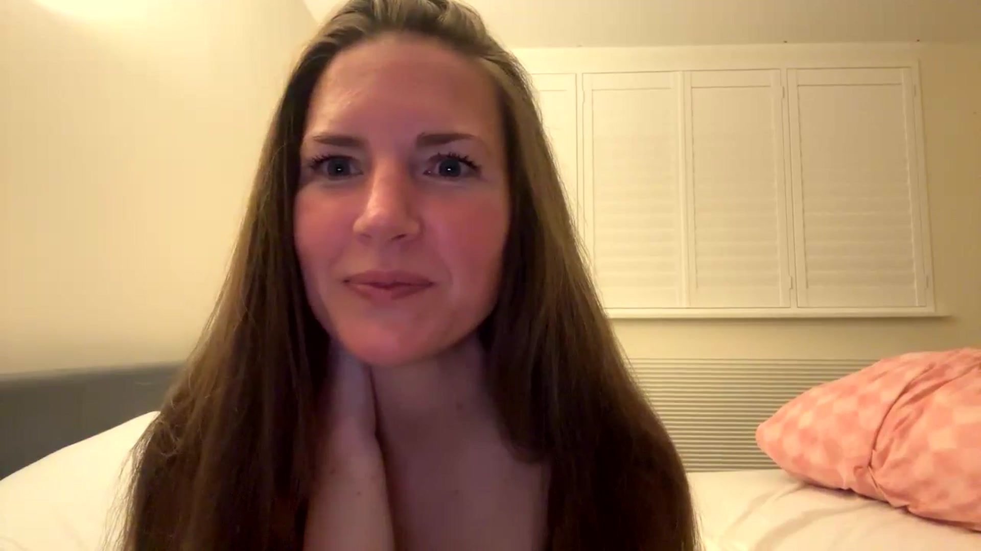 Gallery image thumbnail from Hornyharriet1's myfreecams stream on, 06/09/2024, 24:21 image 9 of 20