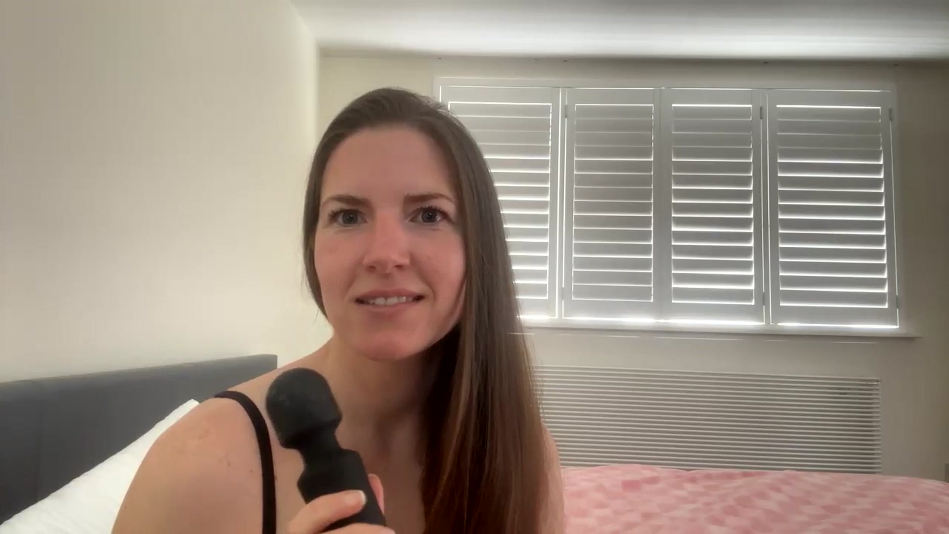 Gallery image thumbnail from Hornyharriet1's myfreecams stream on, 06/10/2024, 11:49 image 2 of 20