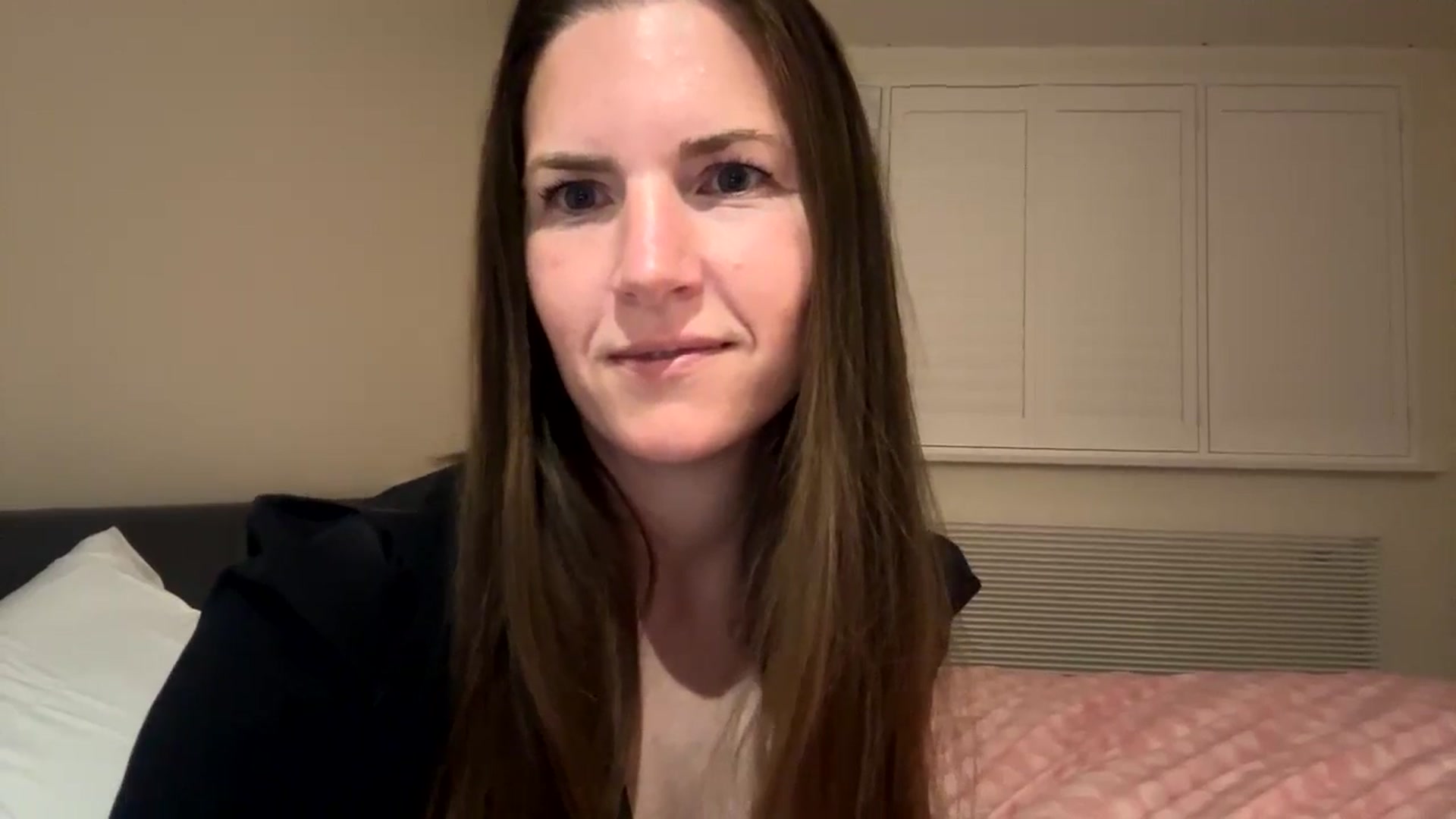 Gallery image thumbnail from Hornyharriet1's myfreecams stream on, 06/11/2024, 22:15 image 8 of 20