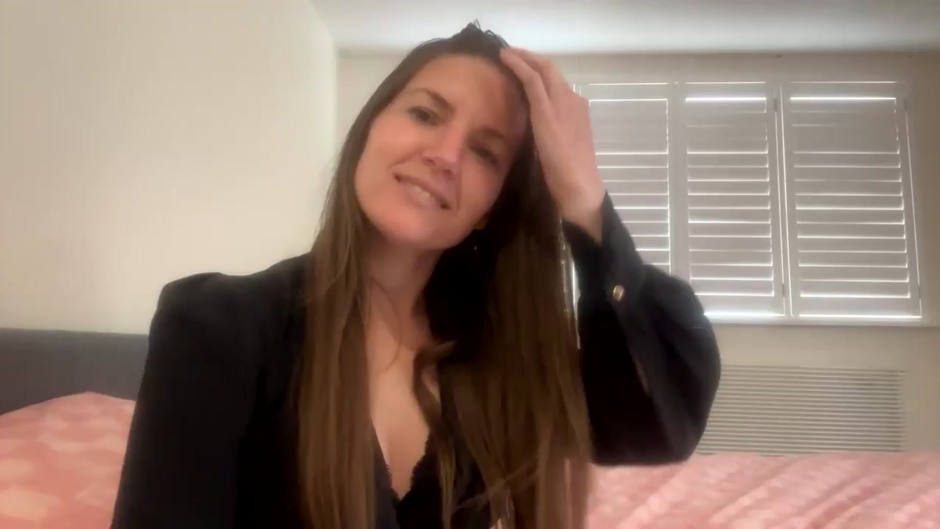 Gallery image thumbnail from Hornyharriet1's myfreecams stream on, 06/12/2024, 10:00 image 10 of 20