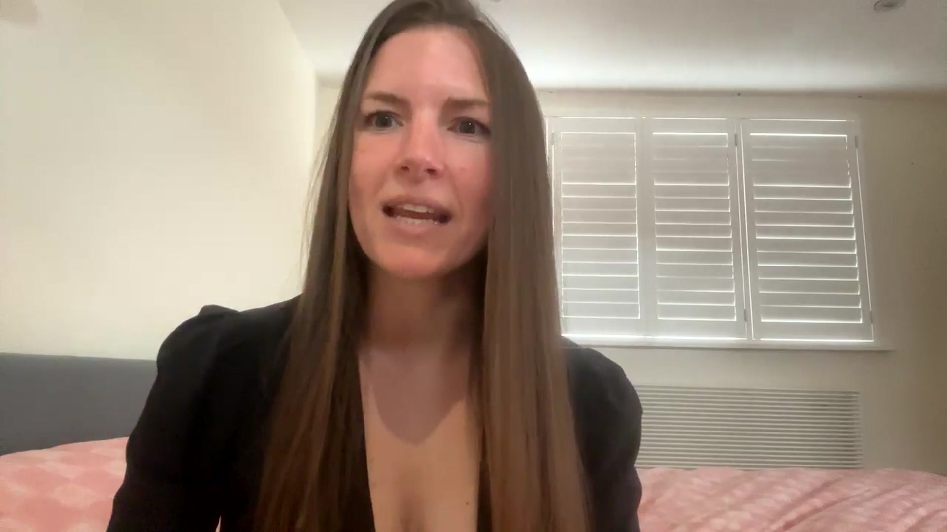 Gallery image thumbnail from Hornyharriet1's myfreecams stream on, 06/13/2024, 10:09 image 19 of 20