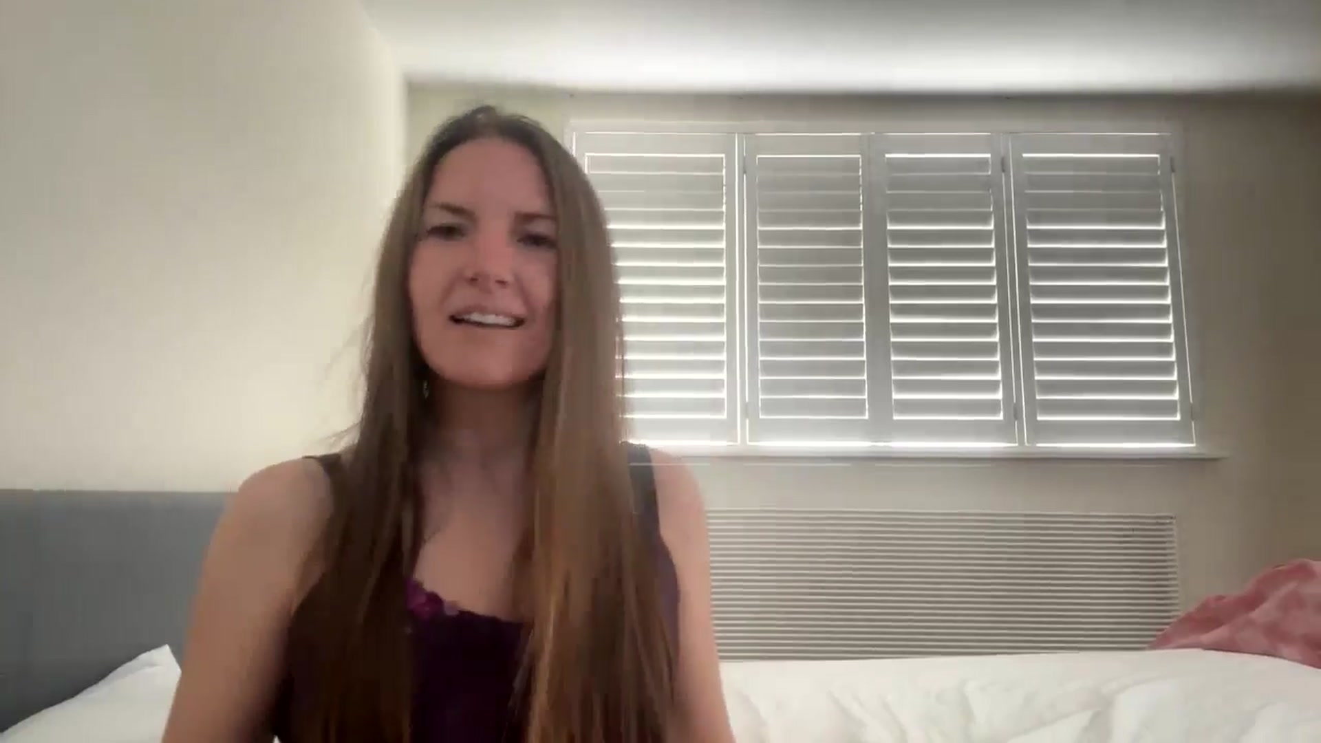Gallery image thumbnail from Hornyharriet1's myfreecams stream on, 06/14/2024, 13:17 image 3 of 20