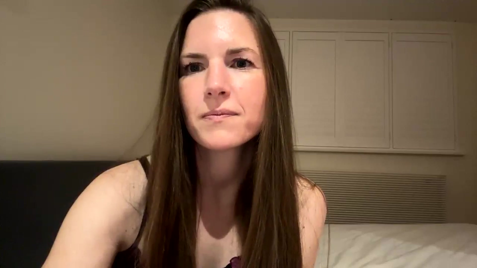 Gallery image thumbnail from Hornyharriet1's myfreecams stream on, 06/15/2024, 24:28 image 10 of 20