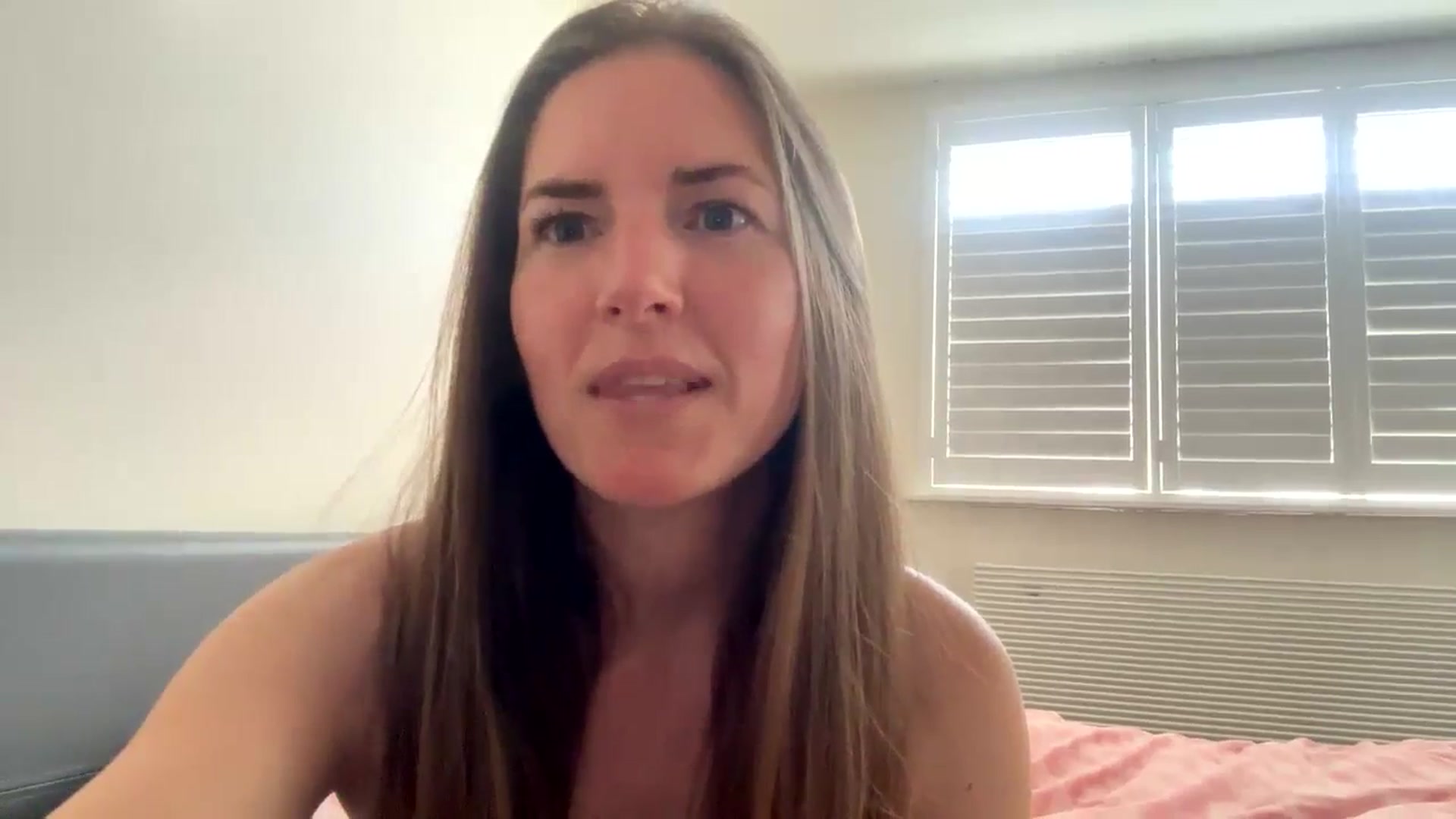 Gallery image thumbnail from Hornyharriet1's myfreecams stream on, 06/25/2024, 11:49 image 3 of 20