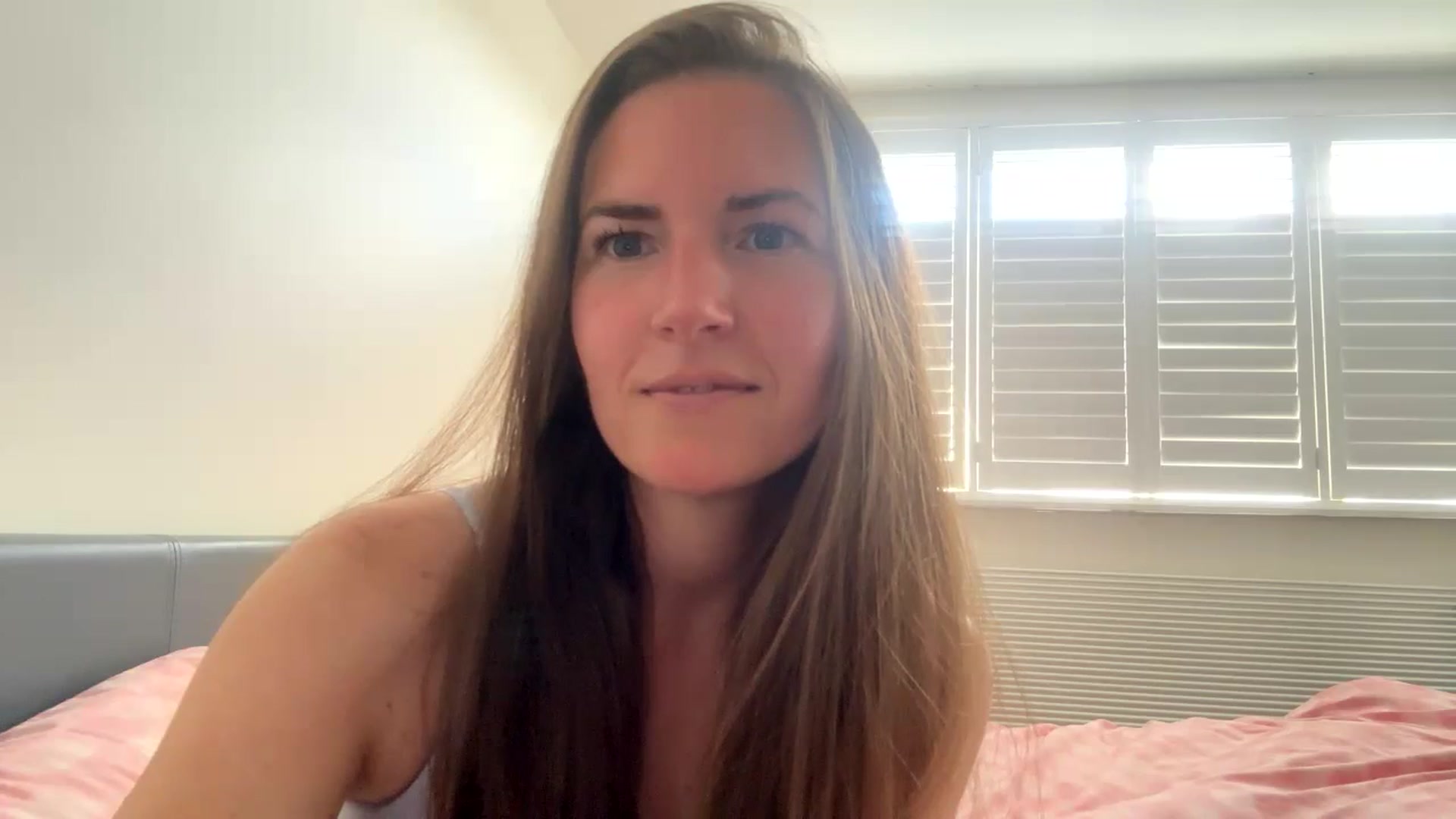 Gallery image thumbnail from Hornyharriet1's myfreecams stream on, 06/25/2024, 11:49 image 17 of 20