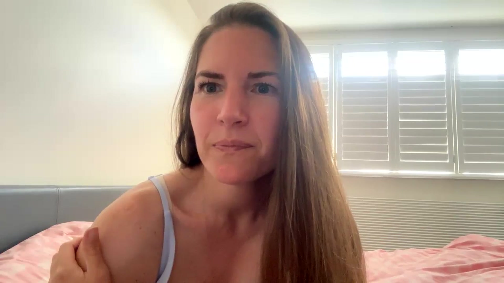 Gallery image thumbnail from Hornyharriet1's myfreecams stream on, 06/25/2024, 11:49 image 20 of 20