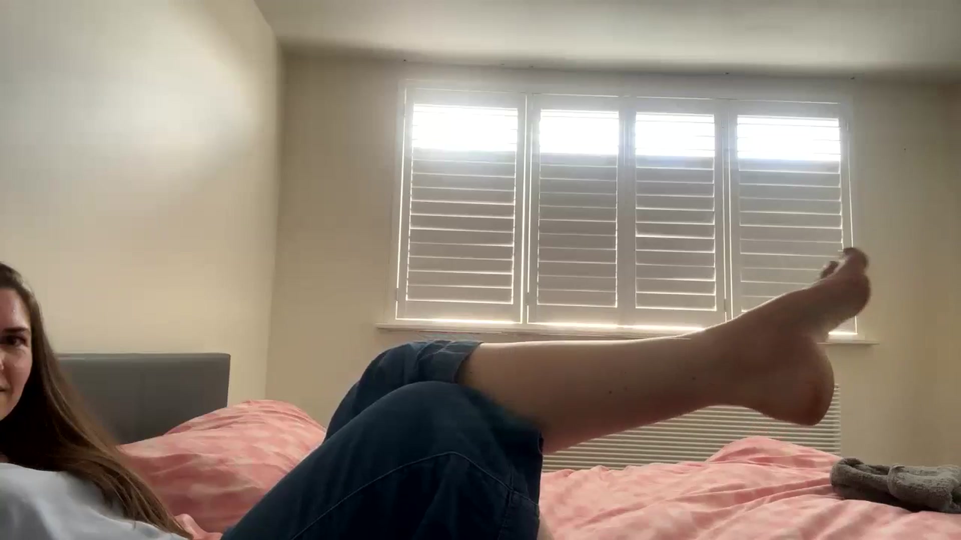 Gallery image thumbnail from Hornyharriet1's myfreecams stream on, 06/25/2024, 12:30 image 18 of 20