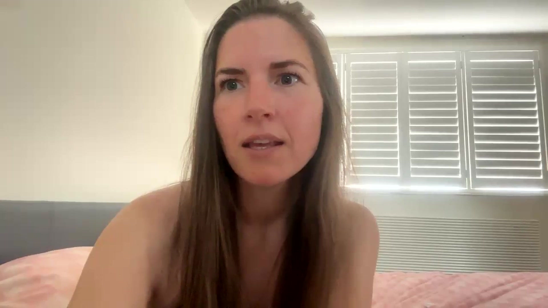 Gallery image thumbnail from Hornyharriet1's myfreecams stream on, 06/26/2024, 13:28 image 13 of 20