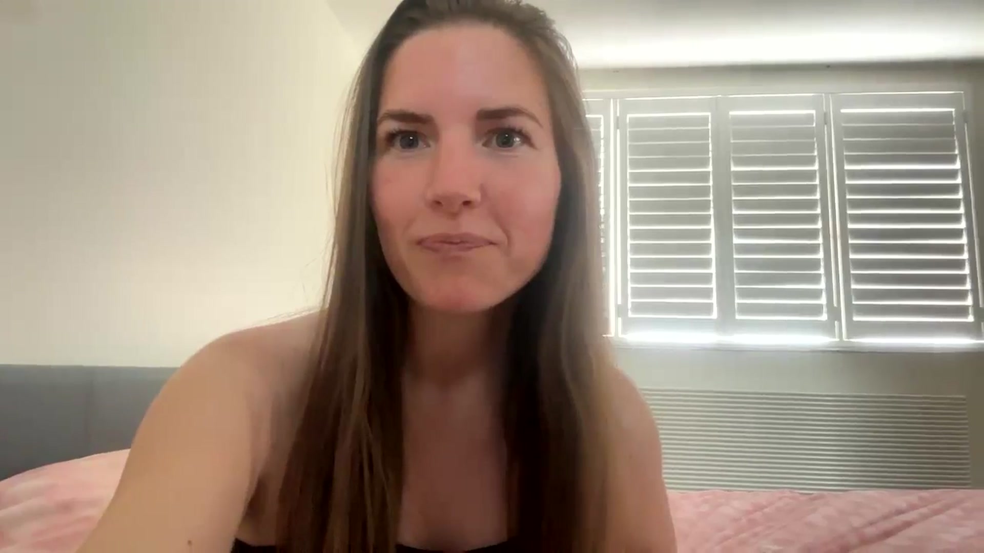 Gallery image thumbnail from Hornyharriet1's myfreecams stream on, 06/26/2024, 13:28 image 10 of 20