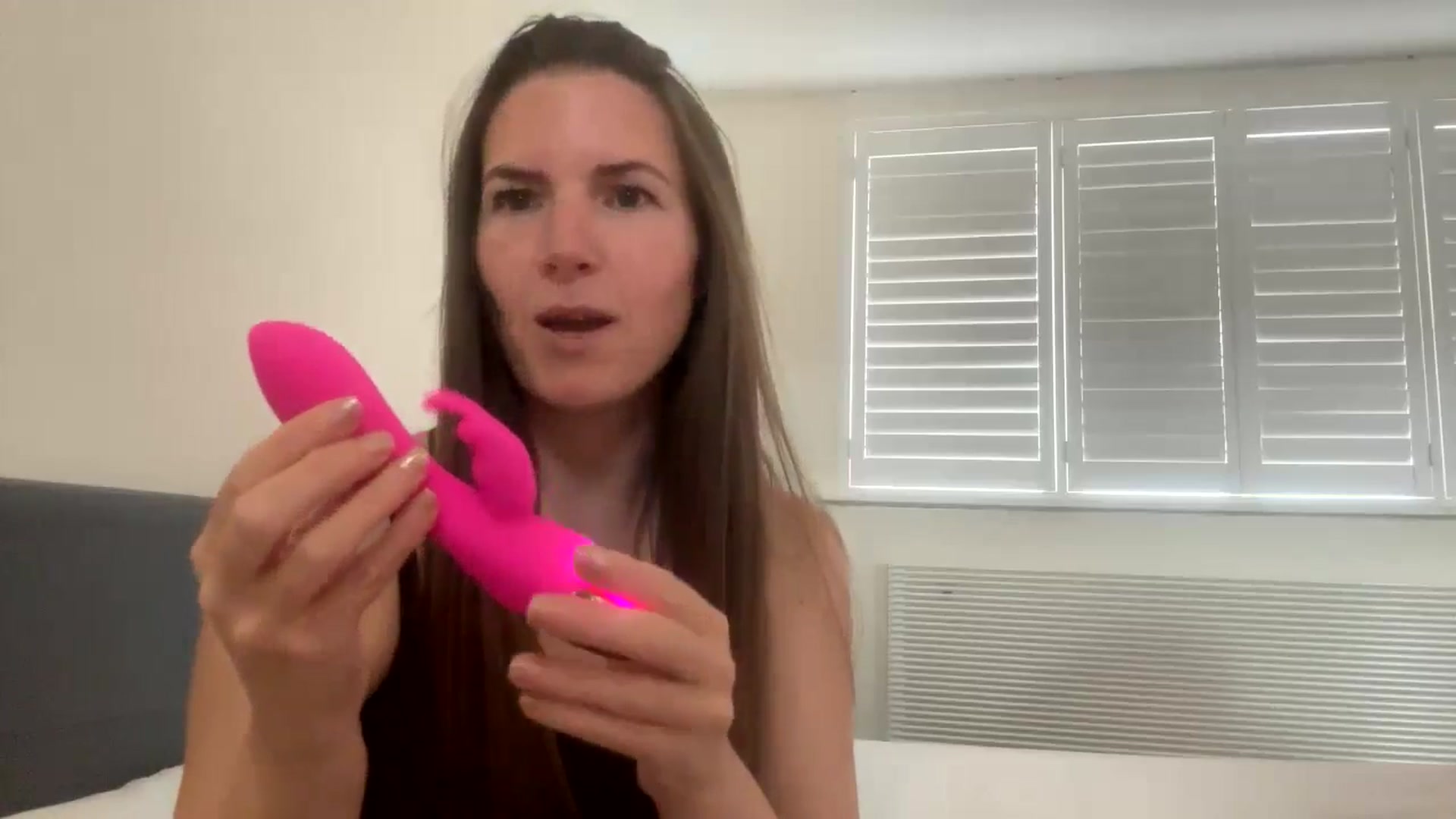 Gallery image thumbnail from Hornyharriet1's myfreecams stream on, 07/01/2024, 13:52 image 6 of 20