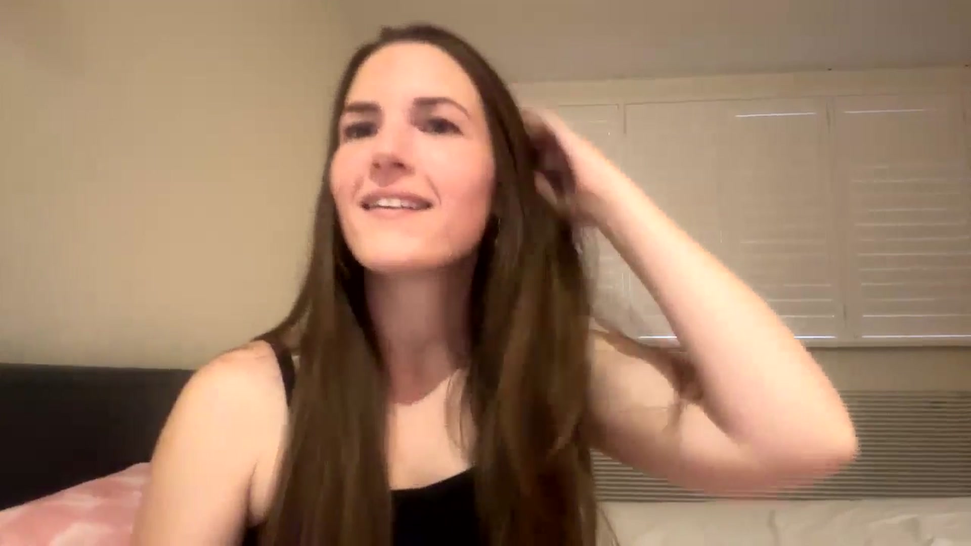 Gallery image thumbnail from Hornyharriet1's myfreecams stream on, 07/03/2024, 21:15 image 4 of 20