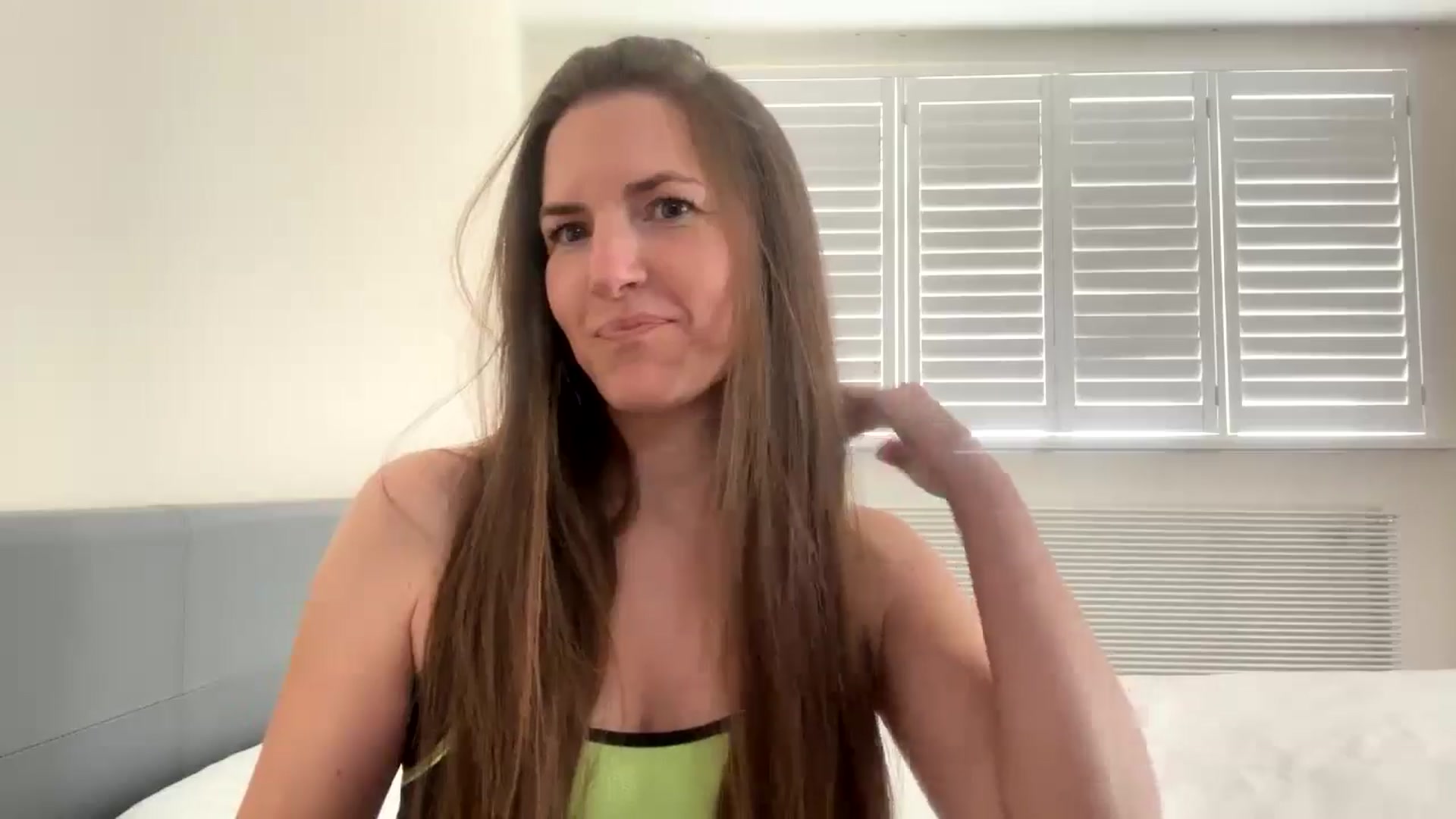 Gallery image thumbnail from Hornyharriet1's myfreecams stream on, 07/04/2024, 16:35 image 3 of 20