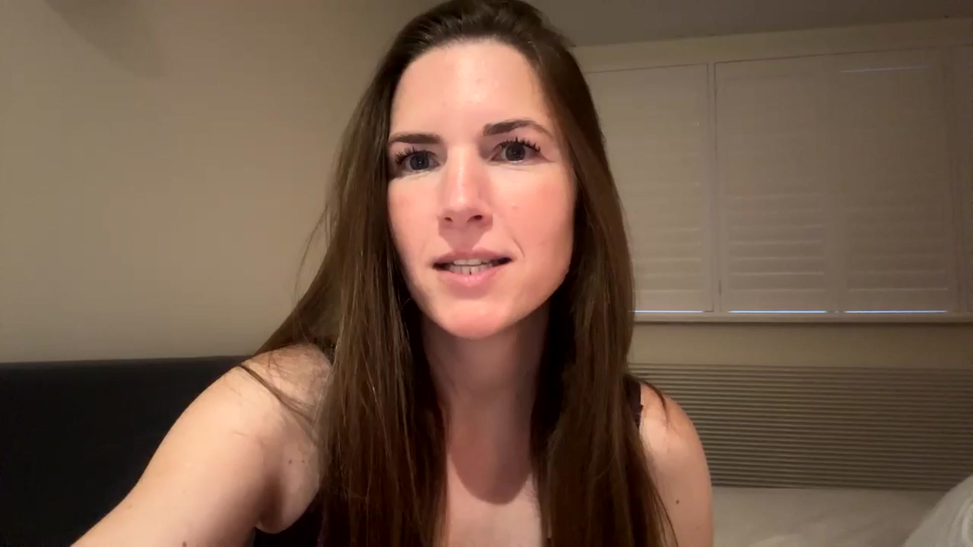 Gallery image thumbnail from Hornyharriet1's myfreecams stream on, 07/04/2024, 20:40 image 16 of 20