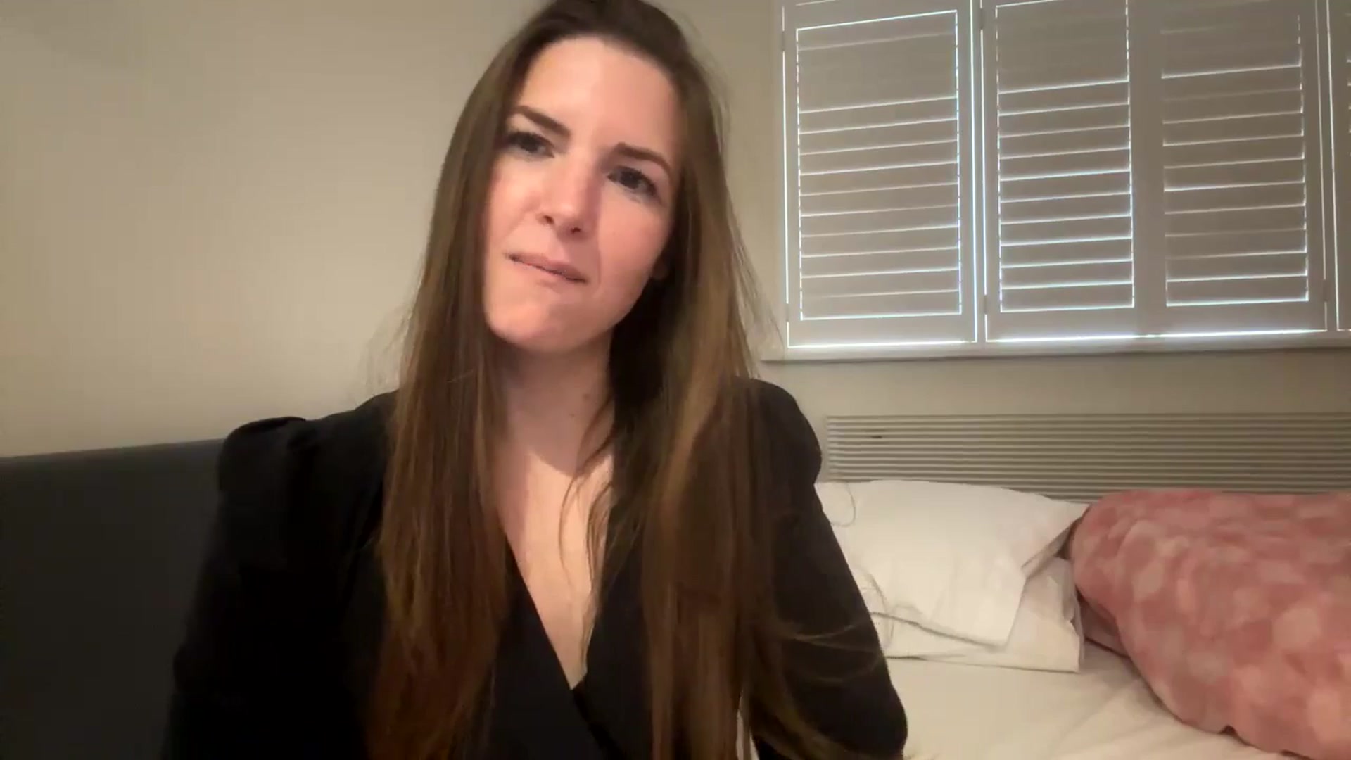Gallery image thumbnail from Hornyharriet1's myfreecams stream on, 07/05/2024, 06:30 image 16 of 20