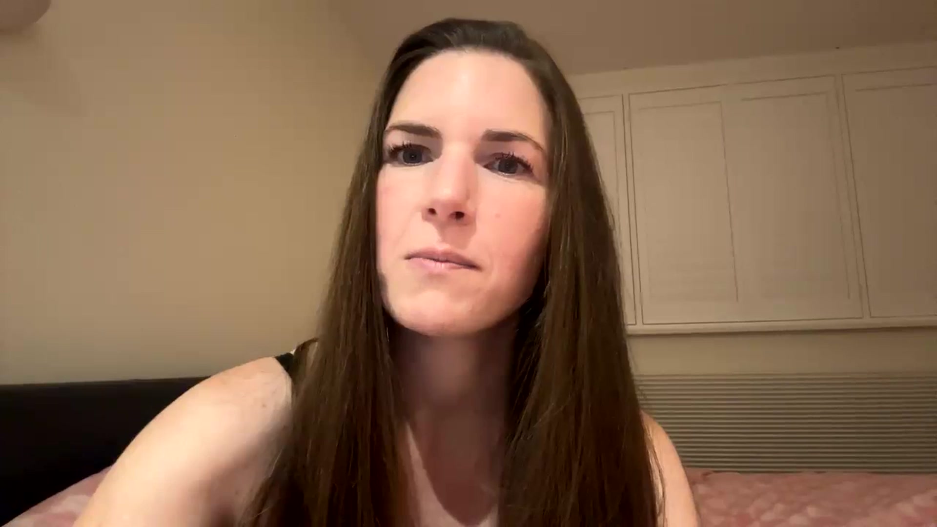 Gallery image thumbnail from Hornyharriet1's myfreecams stream on, 07/07/2024, 24:14 image 19 of 20