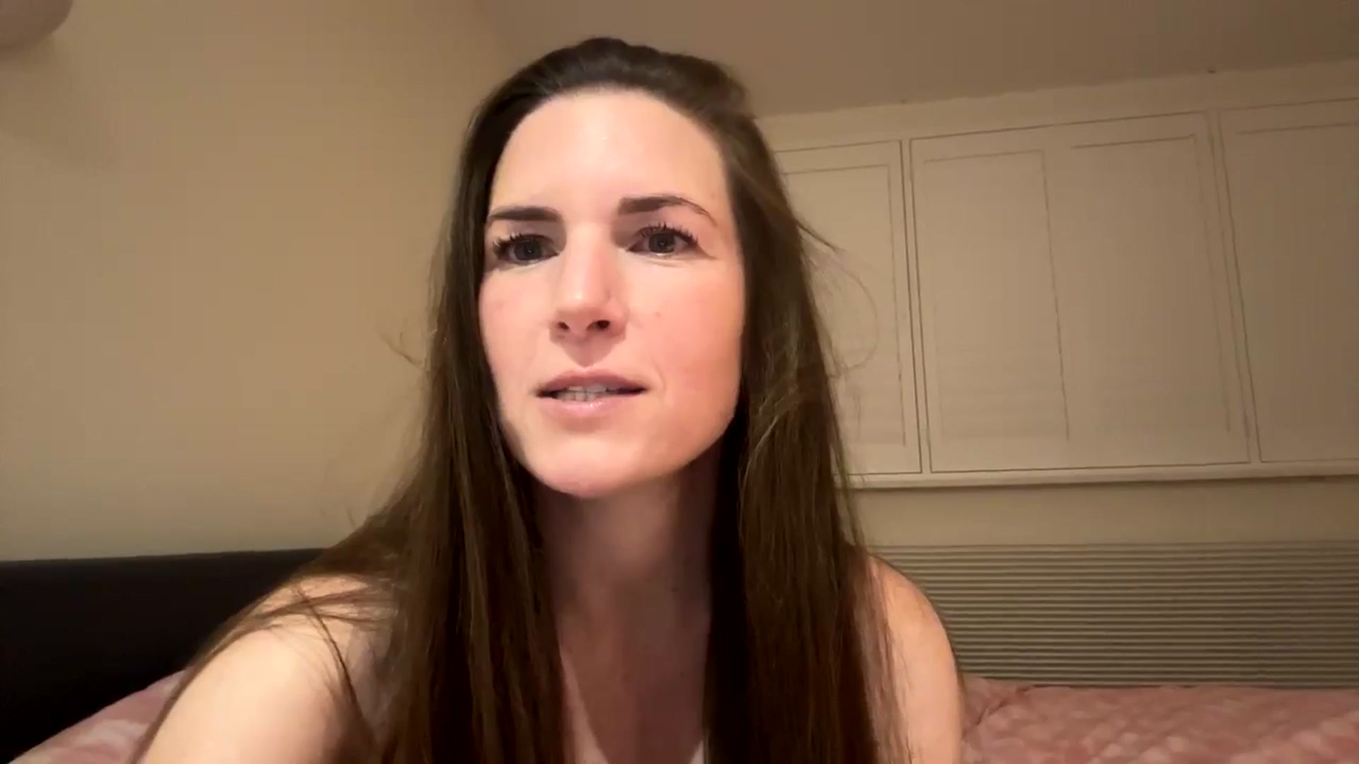 Gallery image thumbnail from Hornyharriet1's myfreecams stream on, 07/07/2024, 24:14 image 16 of 20