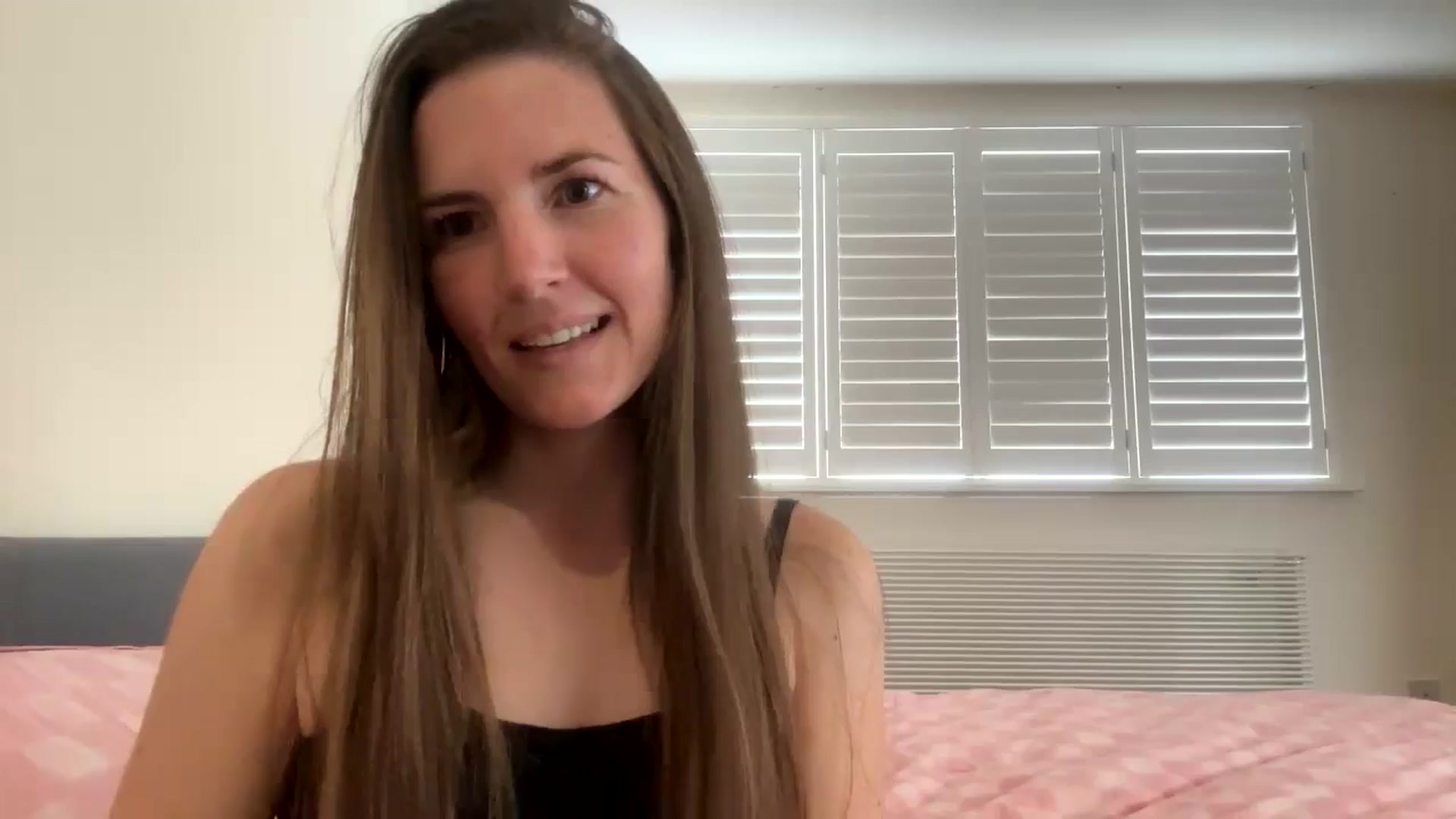 Gallery image thumbnail from Hornyharriet1's myfreecams stream on, 07/08/2024, 12:39 image 6 of 20