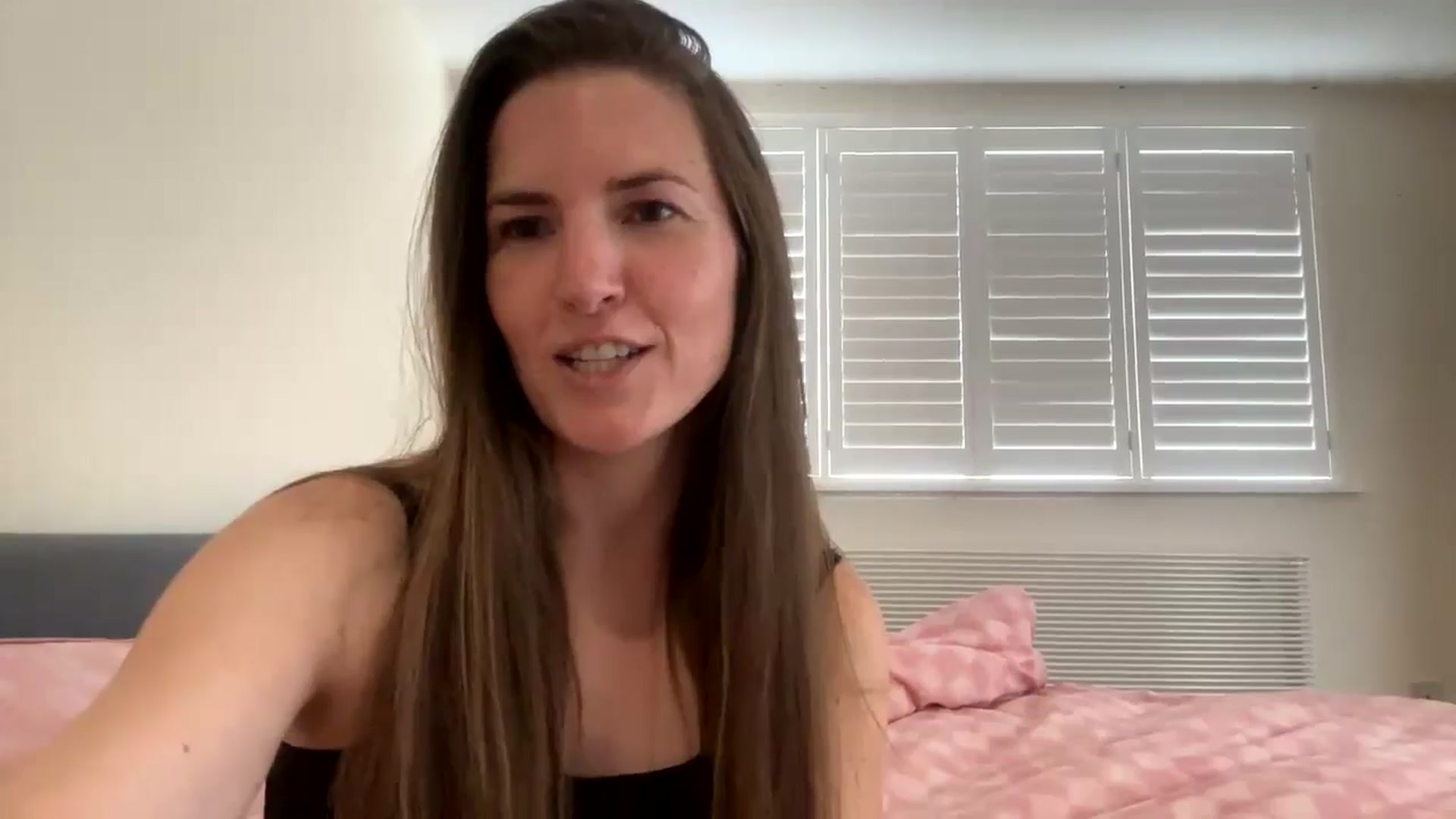Gallery image thumbnail from Hornyharriet1's myfreecams stream on, 07/08/2024, 12:39 image 2 of 20
