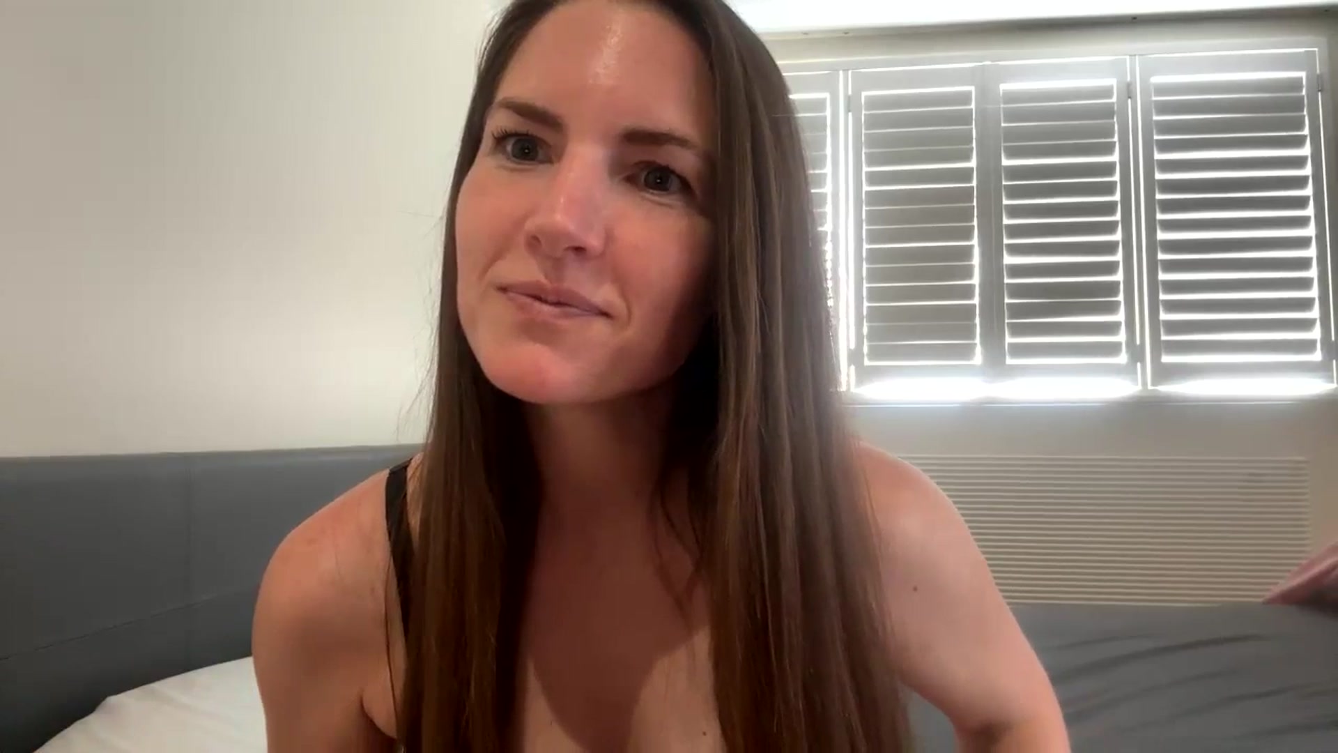 Gallery image thumbnail from Hornyharriet1's myfreecams stream on, 08/02/2024, 13:20 image 4 of 20