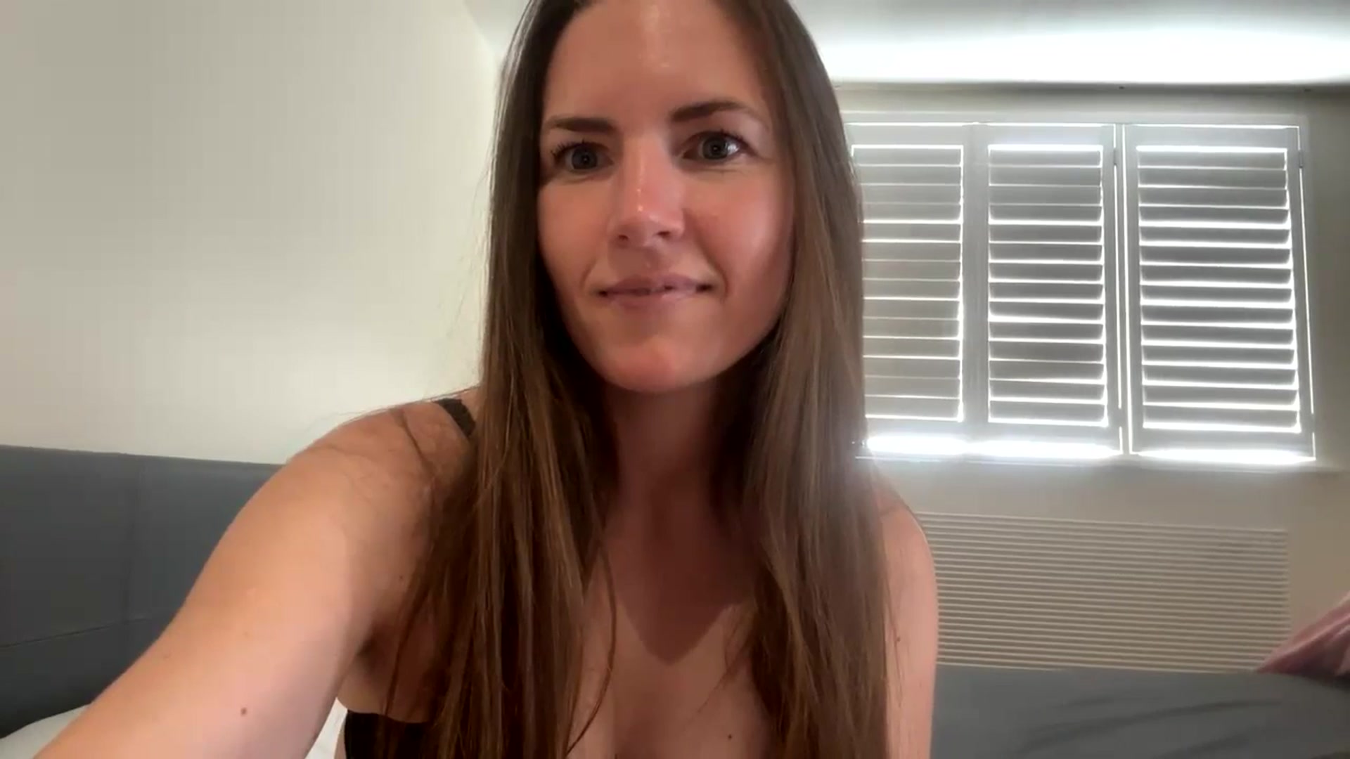 Gallery image thumbnail from Hornyharriet1's myfreecams stream on, 08/02/2024, 14:06 image 3 of 20