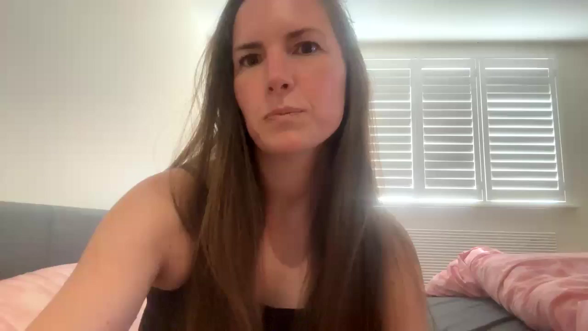 Gallery image thumbnail from Hornyharriet1's myfreecams stream on, 08/09/2024, 14:14 image 6 of 20