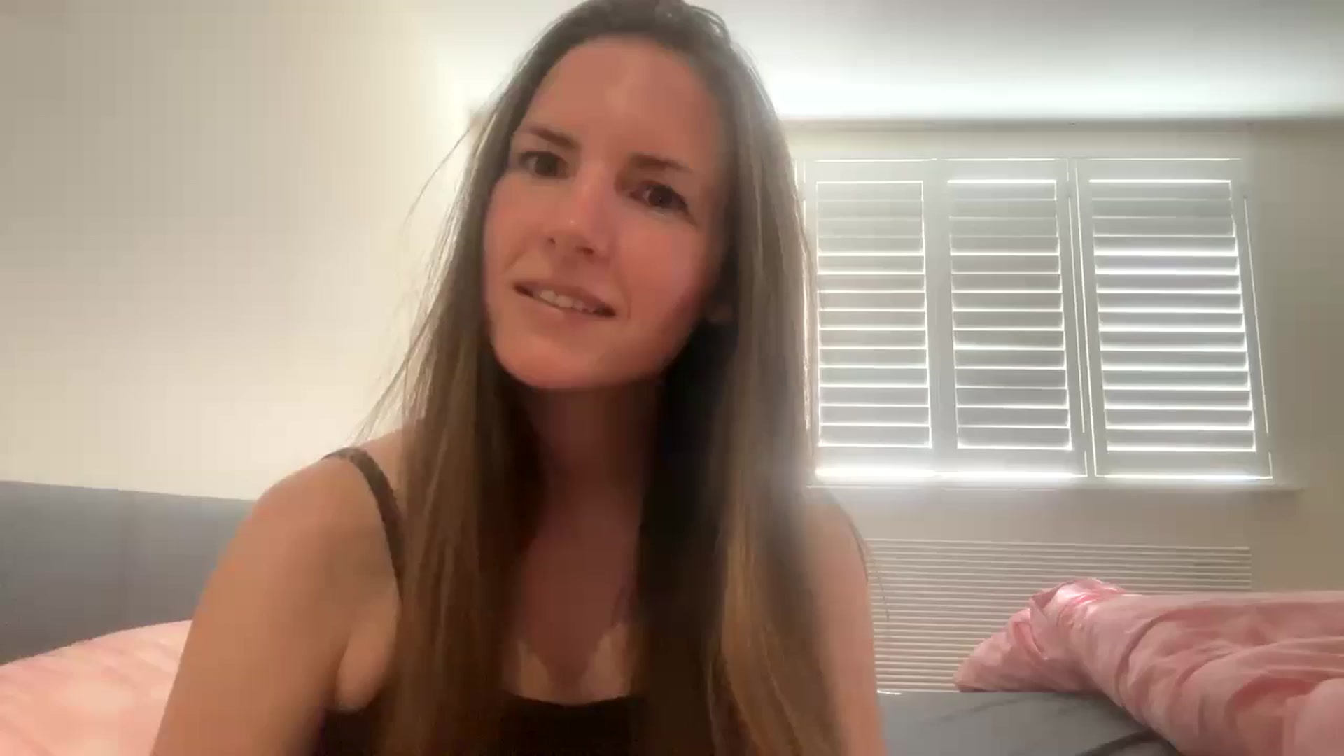 Gallery image thumbnail from Hornyharriet1's myfreecams stream on, 08/09/2024, 14:14 image 19 of 20