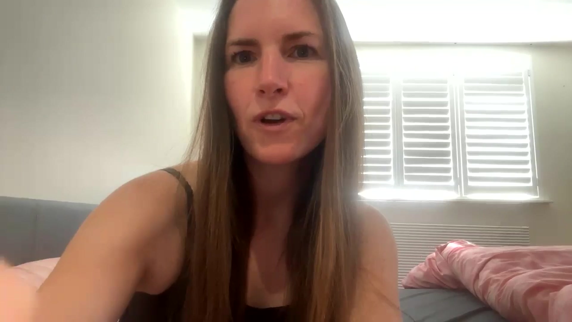 Gallery image thumbnail from Hornyharriet1's myfreecams stream on, 08/09/2024, 14:14 image 14 of 20