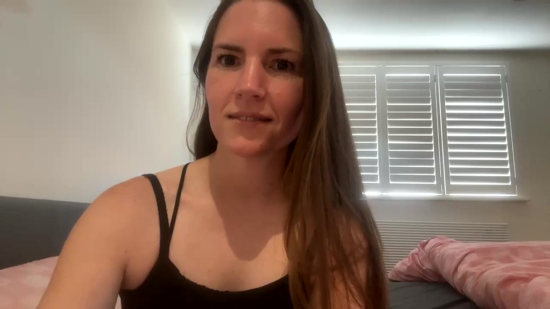 Gallery image thumbnail from Hornyharriet1's myfreecams stream on, 08/09/2024, 14:42 image 13 of 20