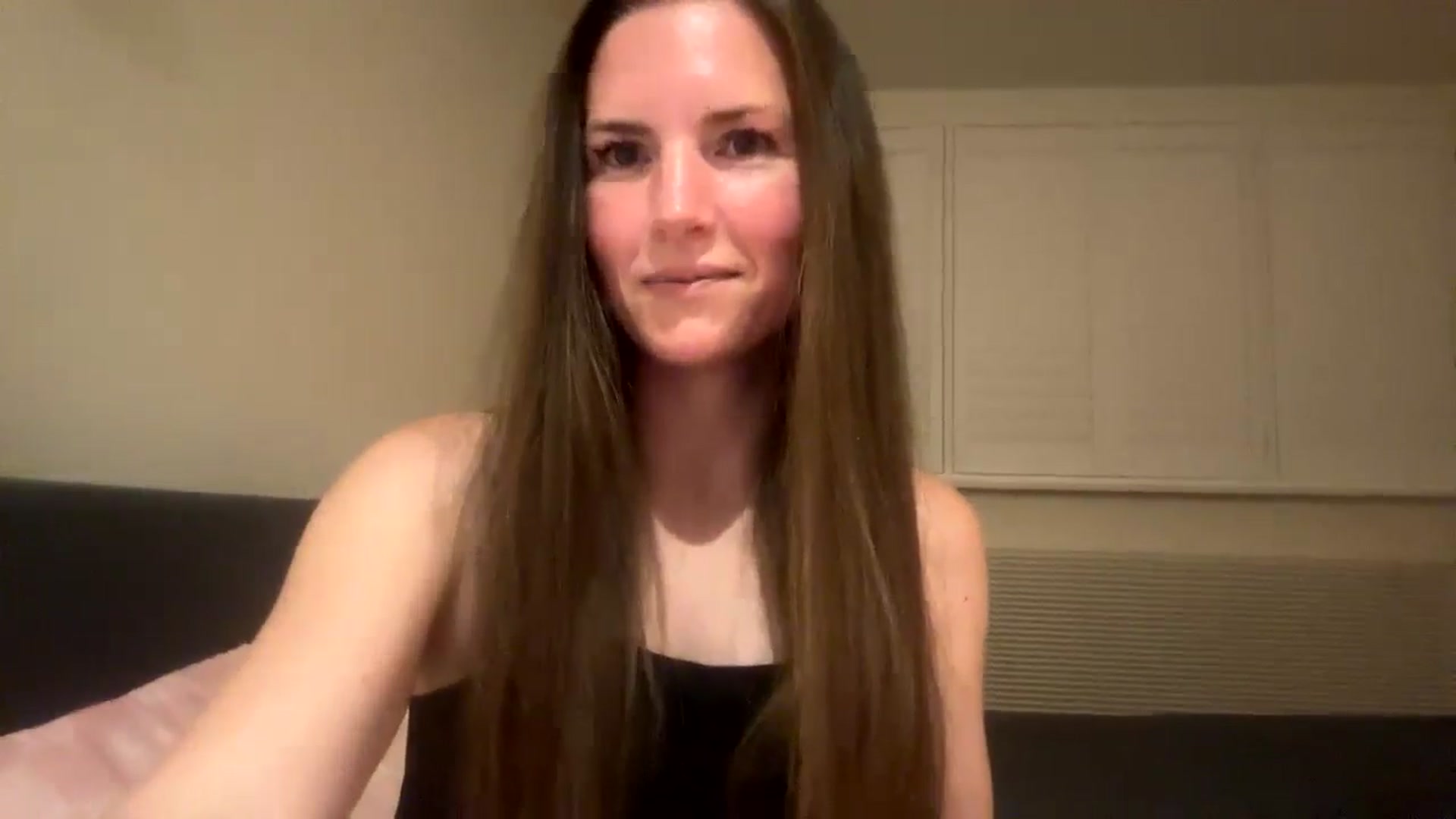 Gallery image thumbnail from Hornyharriet1's myfreecams stream on, 08/09/2024, 22:19 image 2 of 20