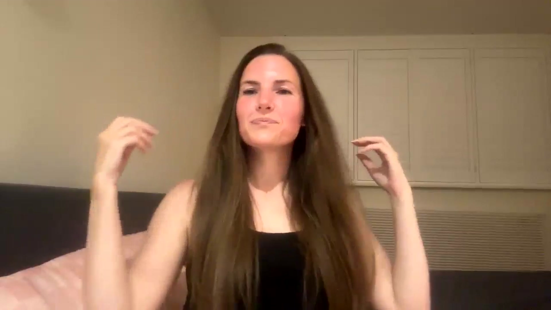 Gallery image thumbnail from Hornyharriet1's myfreecams stream on, 08/09/2024, 22:19 image 3 of 20