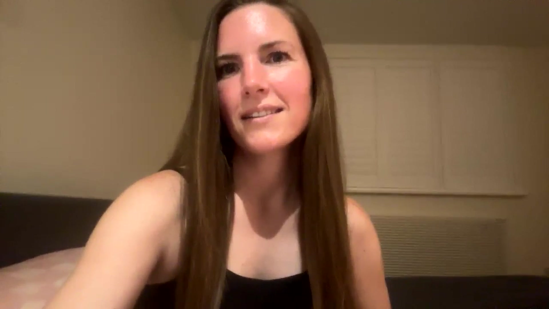 Gallery image thumbnail from Hornyharriet1's myfreecams stream on, 08/09/2024, 22:19 image 14 of 20