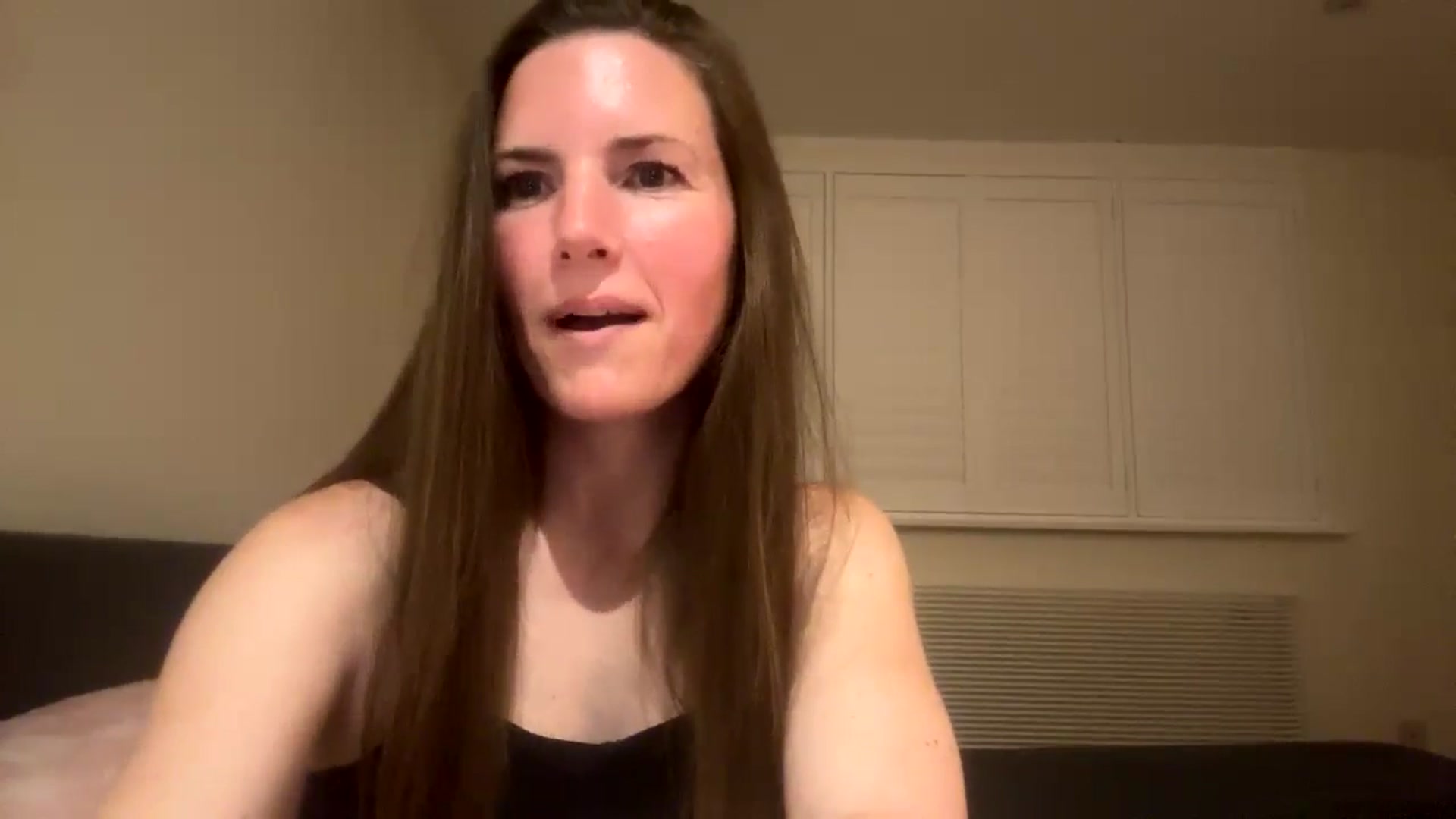Gallery image thumbnail from Hornyharriet1's myfreecams stream on, 08/09/2024, 22:19 image 10 of 20