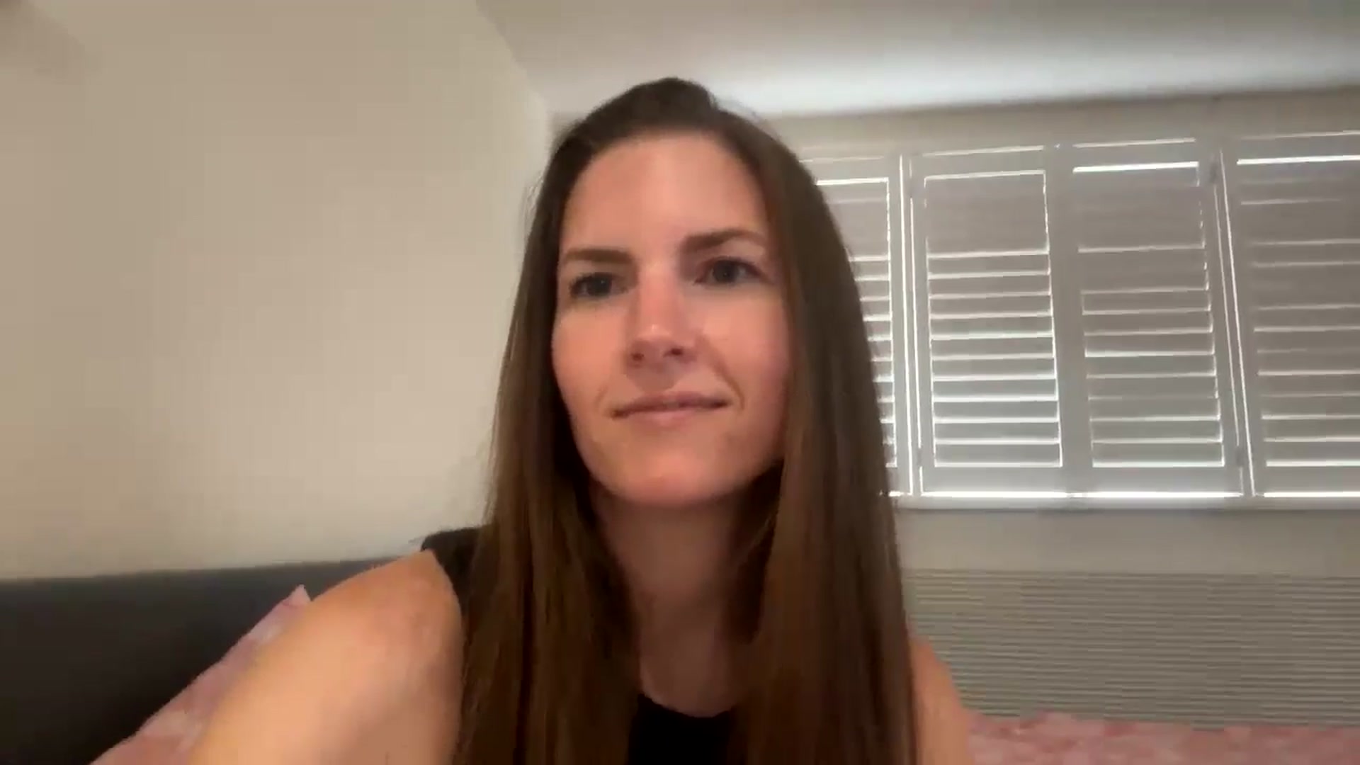 Gallery image thumbnail from Hornyharriet1's myfreecams stream on, 08/22/2024, 13:31 image 17 of 20