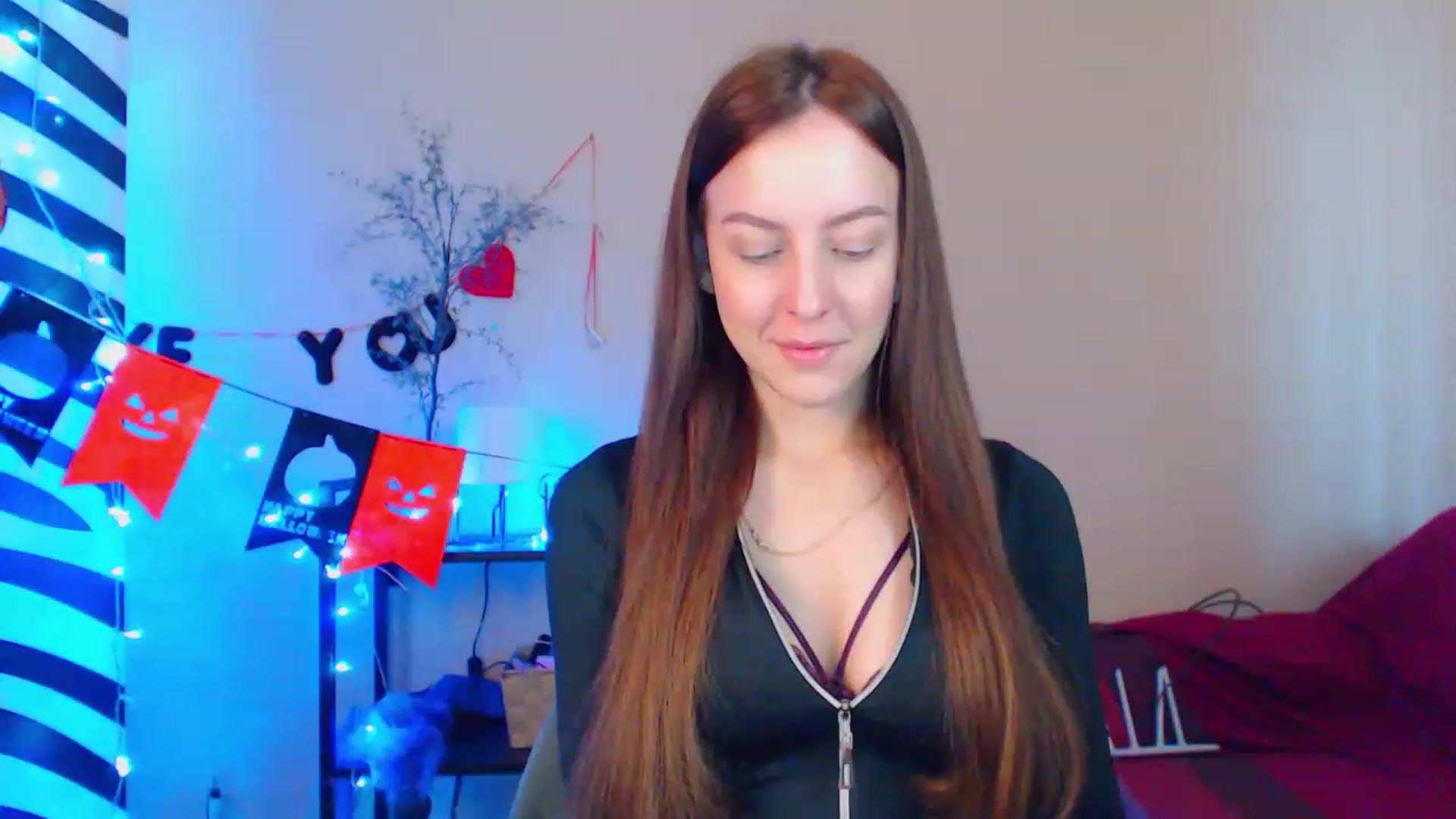 Gallery image thumbnail from HotAndSexyGi's myfreecams stream on, 12/07/2022, 12:14 image 9 of 20
