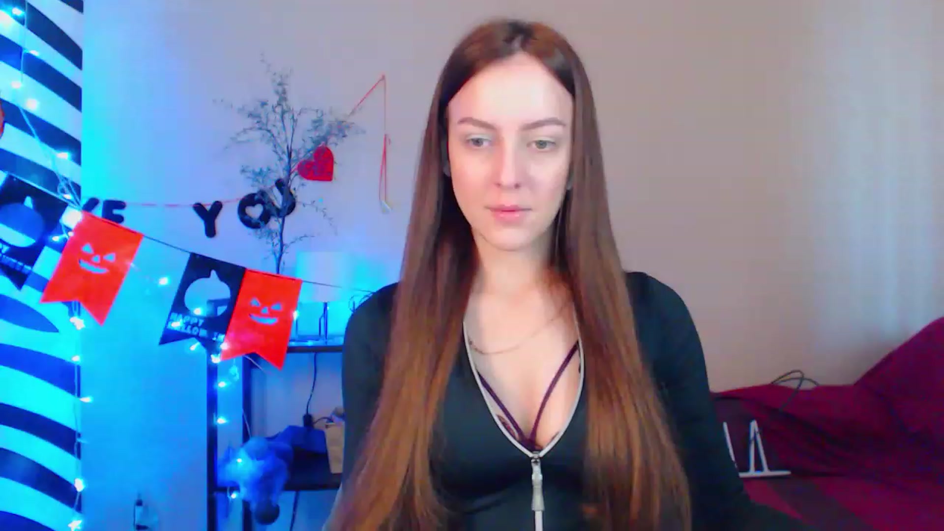 Gallery image thumbnail from HotAndSexyGi's myfreecams stream on, 12/07/2022, 12:14 image 12 of 20