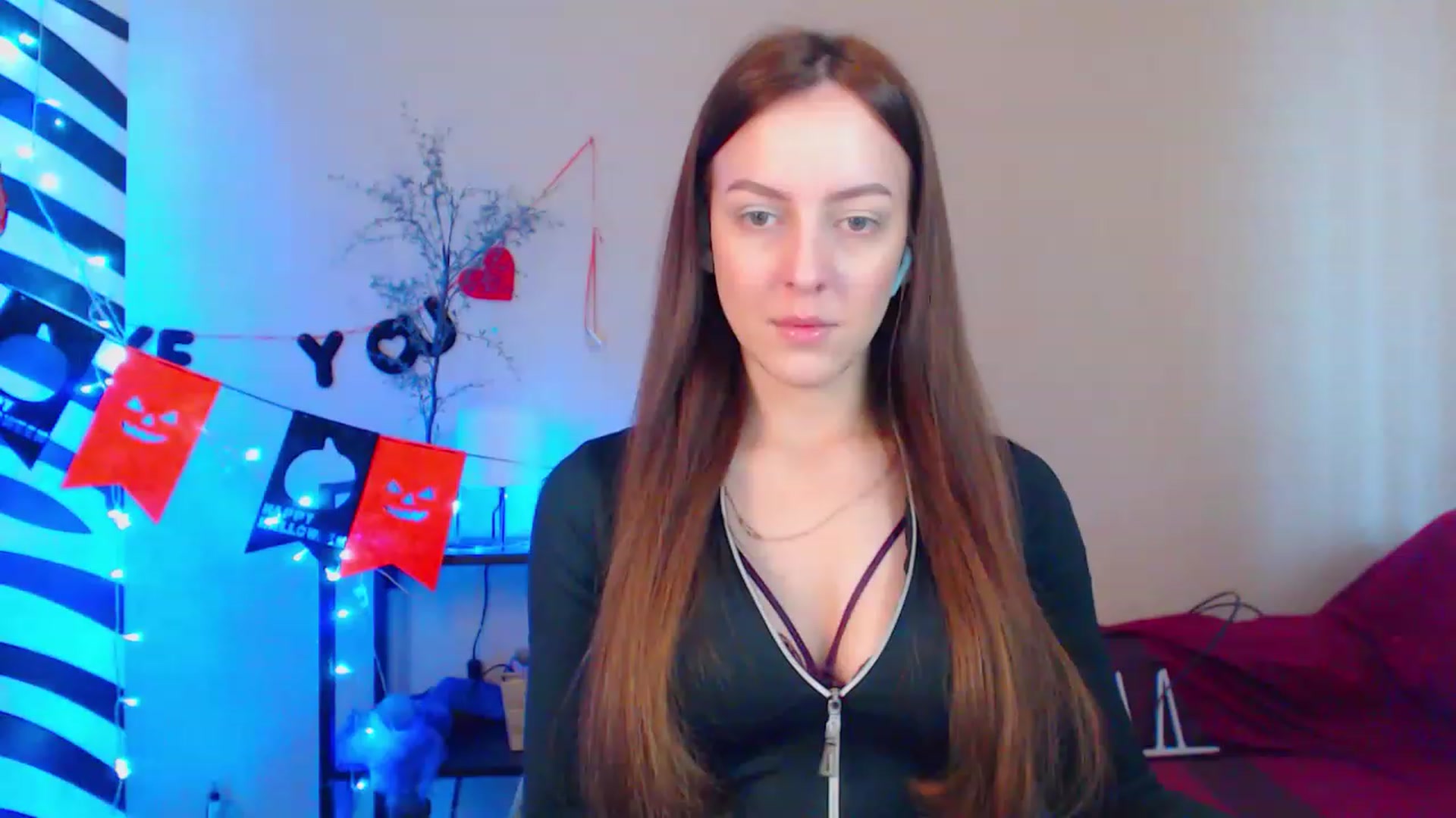 Gallery image thumbnail from HotAndSexyGi's myfreecams stream on, 12/07/2022, 12:14 image 7 of 20