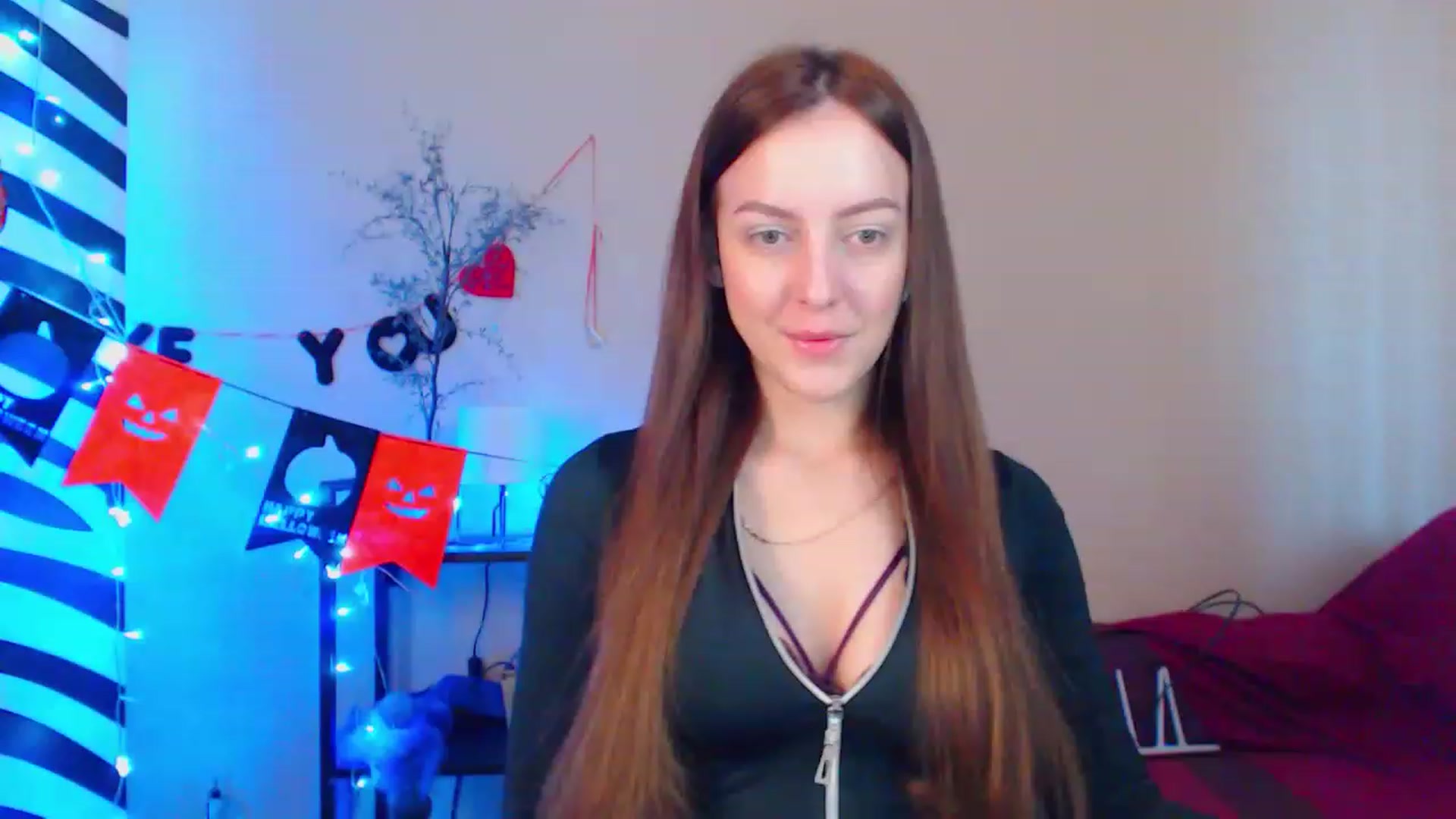 Gallery image thumbnail from HotAndSexyGi's myfreecams stream on, 12/07/2022, 12:14 image 11 of 20