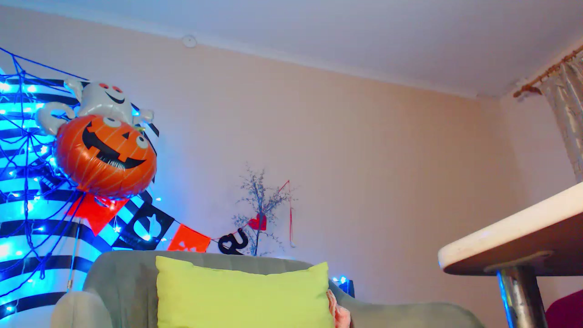 Gallery image thumbnail from HotAndSexyGi's myfreecams stream on, 12/07/2022, 14:42 image 4 of 20