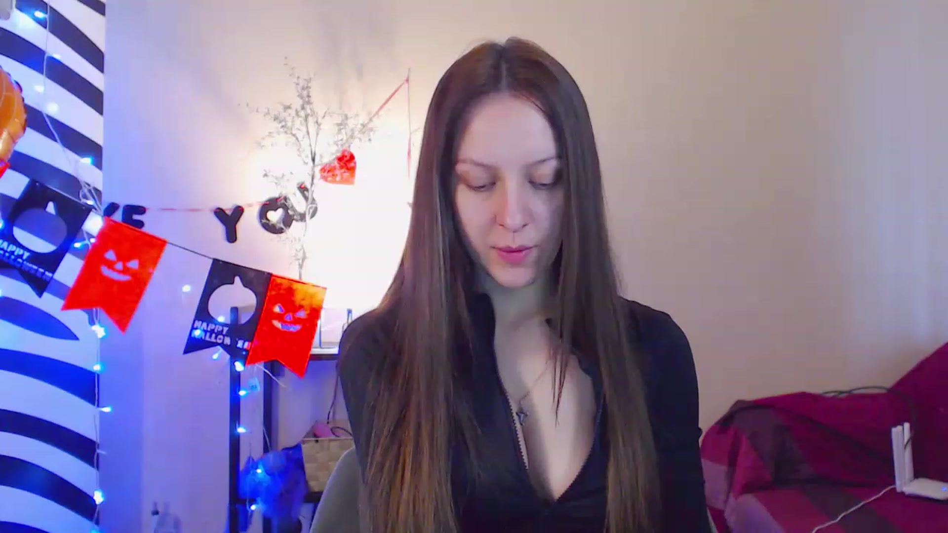 Gallery image thumbnail from HotAndSexyGi's myfreecams stream on, 12/09/2022, 11:40 image 8 of 20