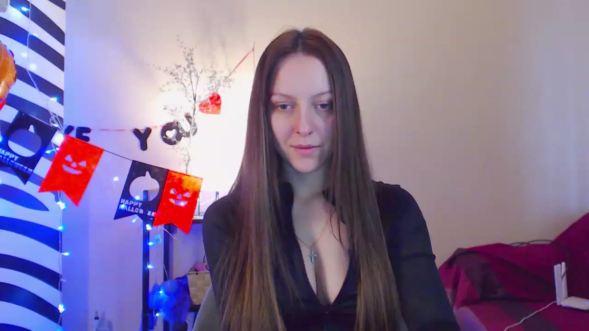 Gallery image thumbnail from HotAndSexyGi's myfreecams stream on, 12/09/2022, 11:40 image 12 of 20
